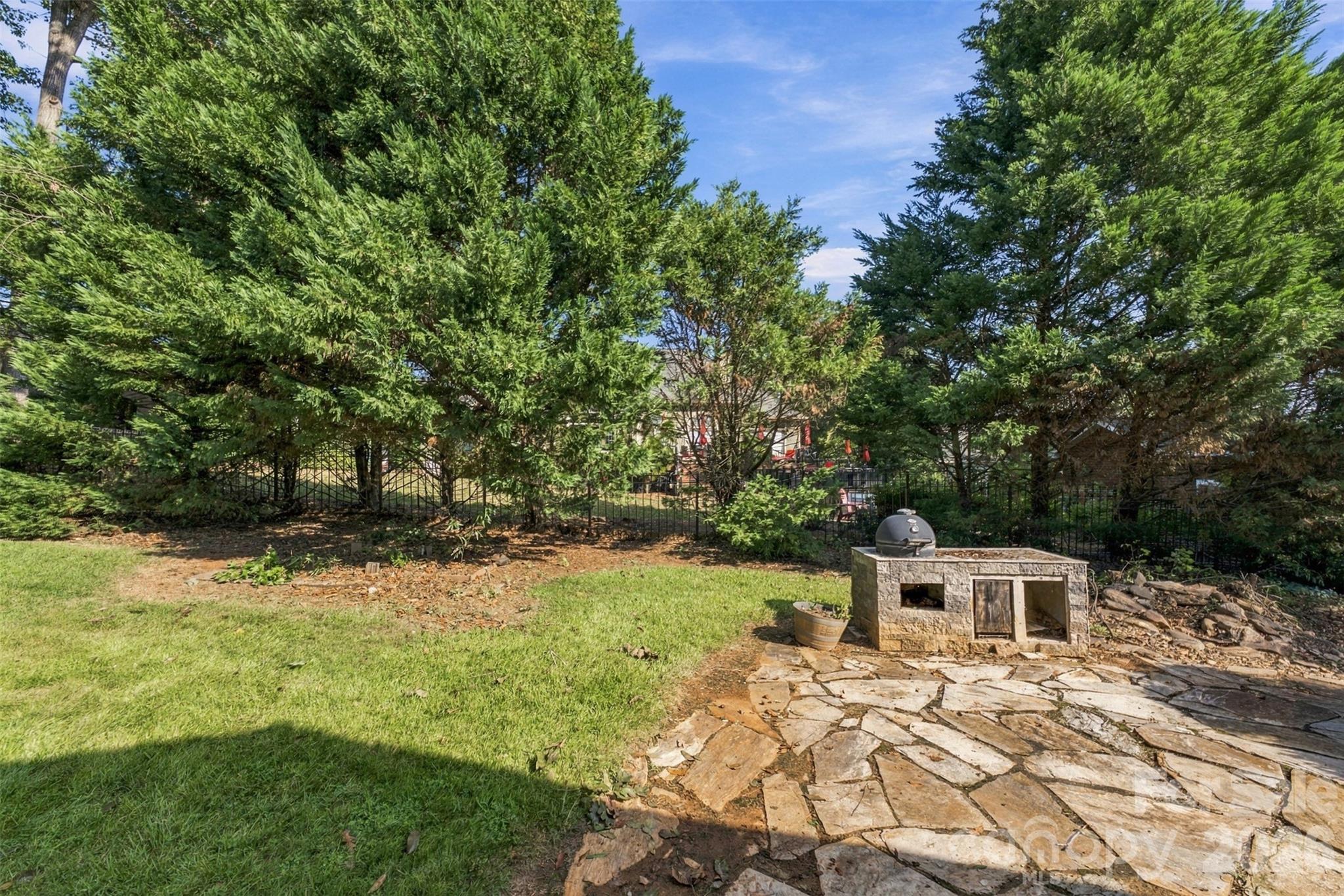 217 Commodore Court — Belmont