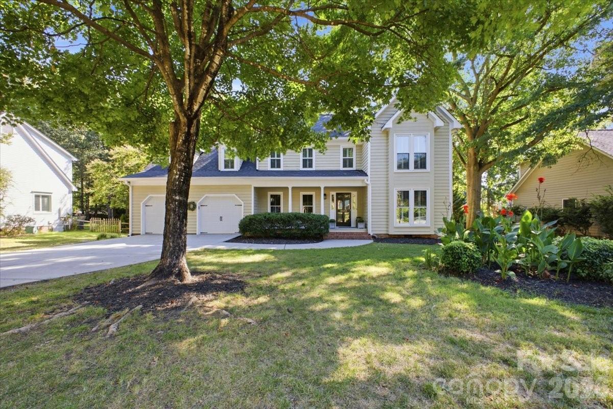 10141 Hanover Glen Road — Charlotte