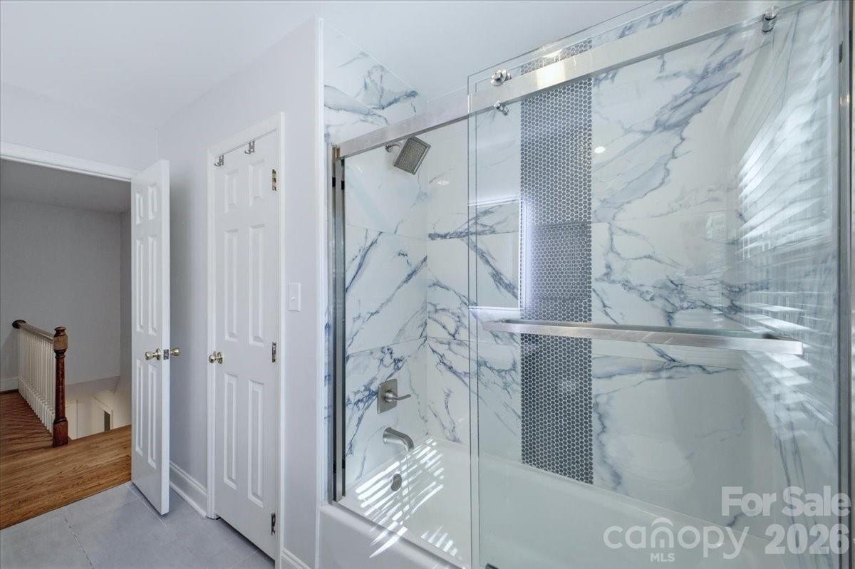 10141 Hanover Glen Road — Charlotte