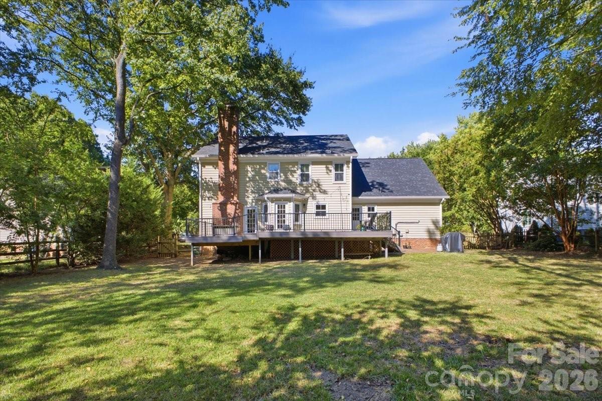10141 Hanover Glen Road — Charlotte