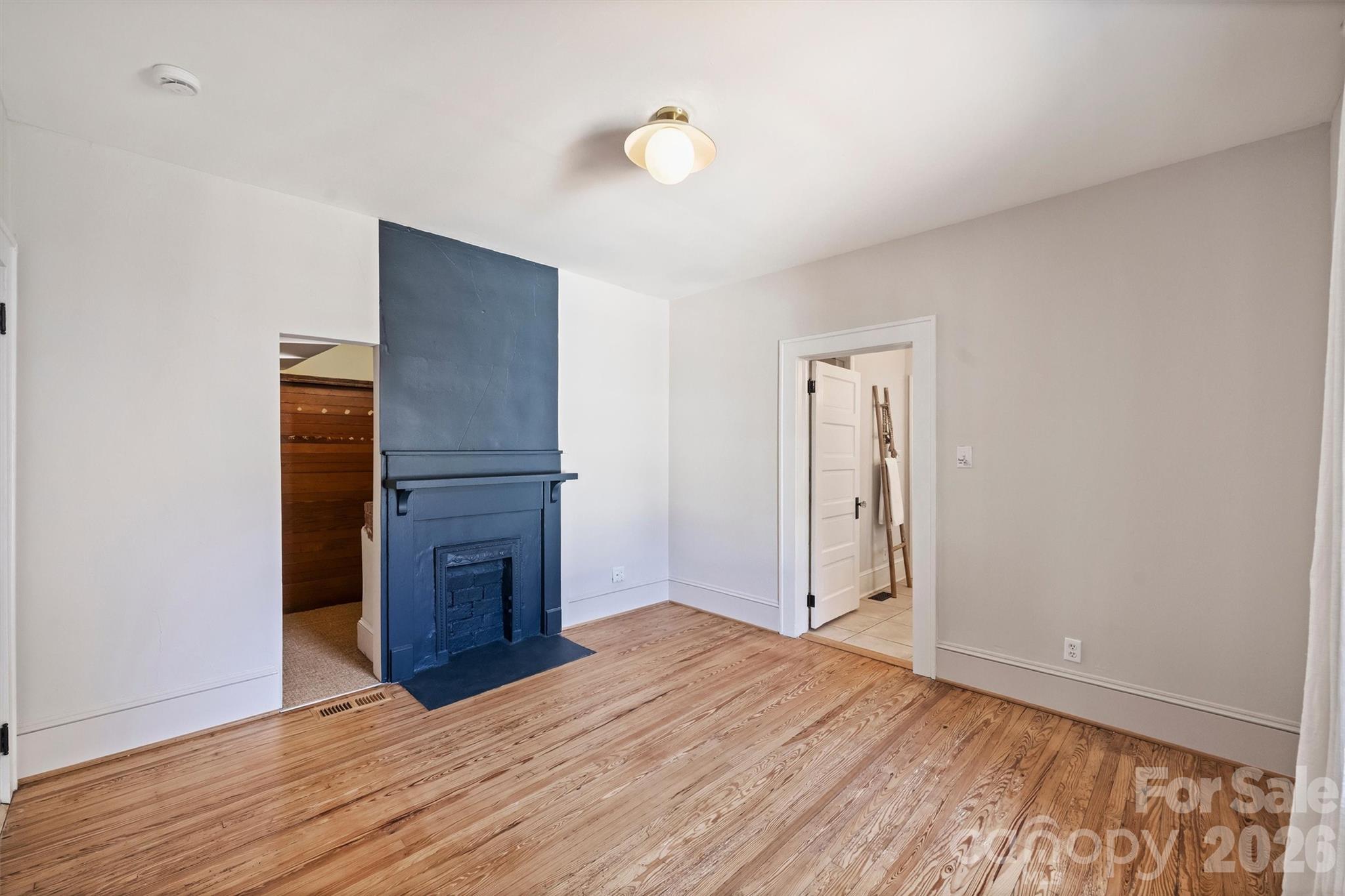 1720 Thomas Avenue — Charlotte
