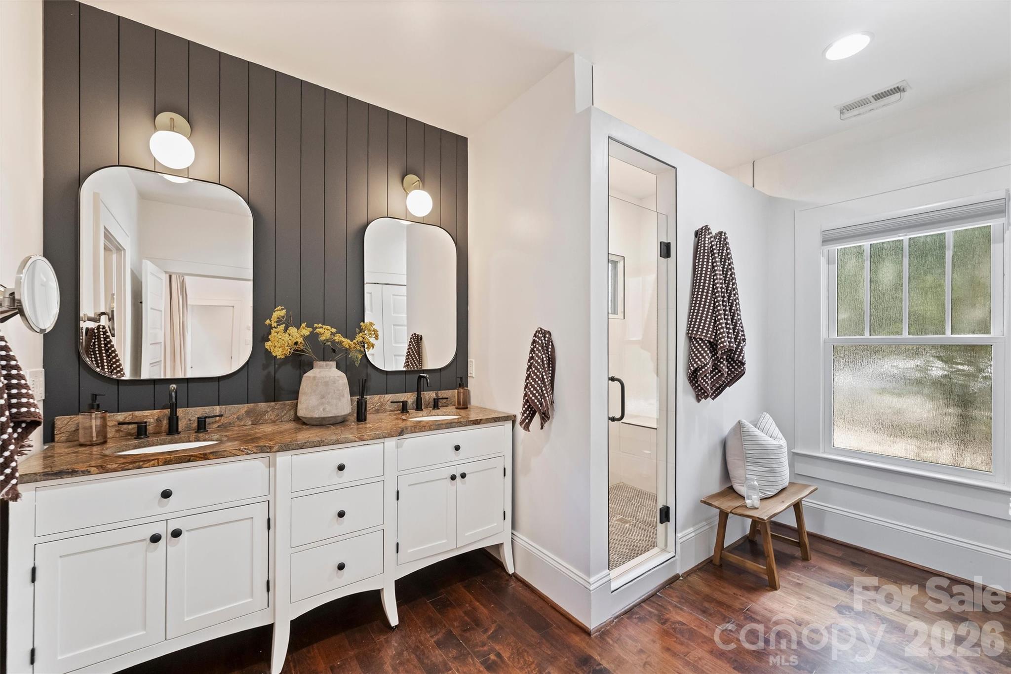 1720 Thomas Avenue — Charlotte