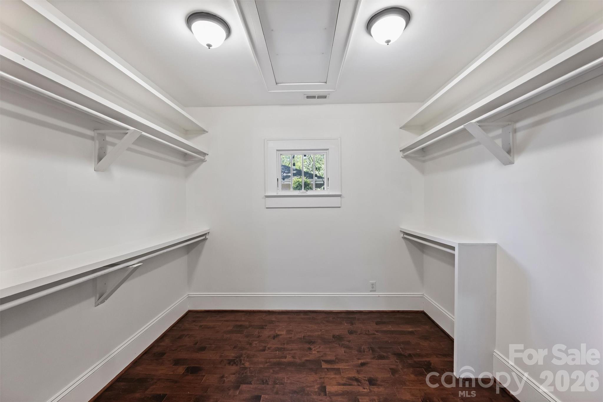 1720 Thomas Avenue — Charlotte