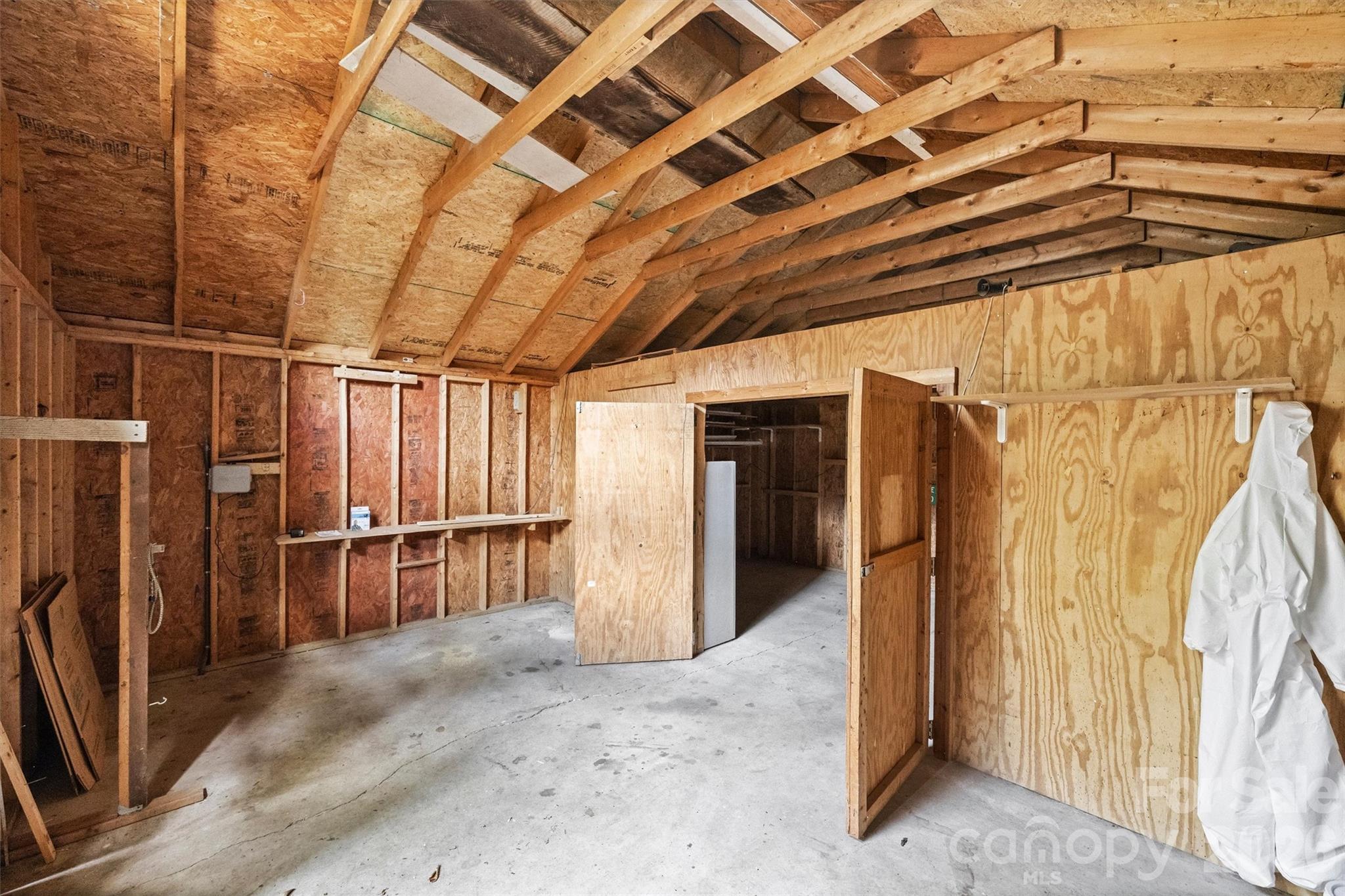 1720 Thomas Avenue — Charlotte