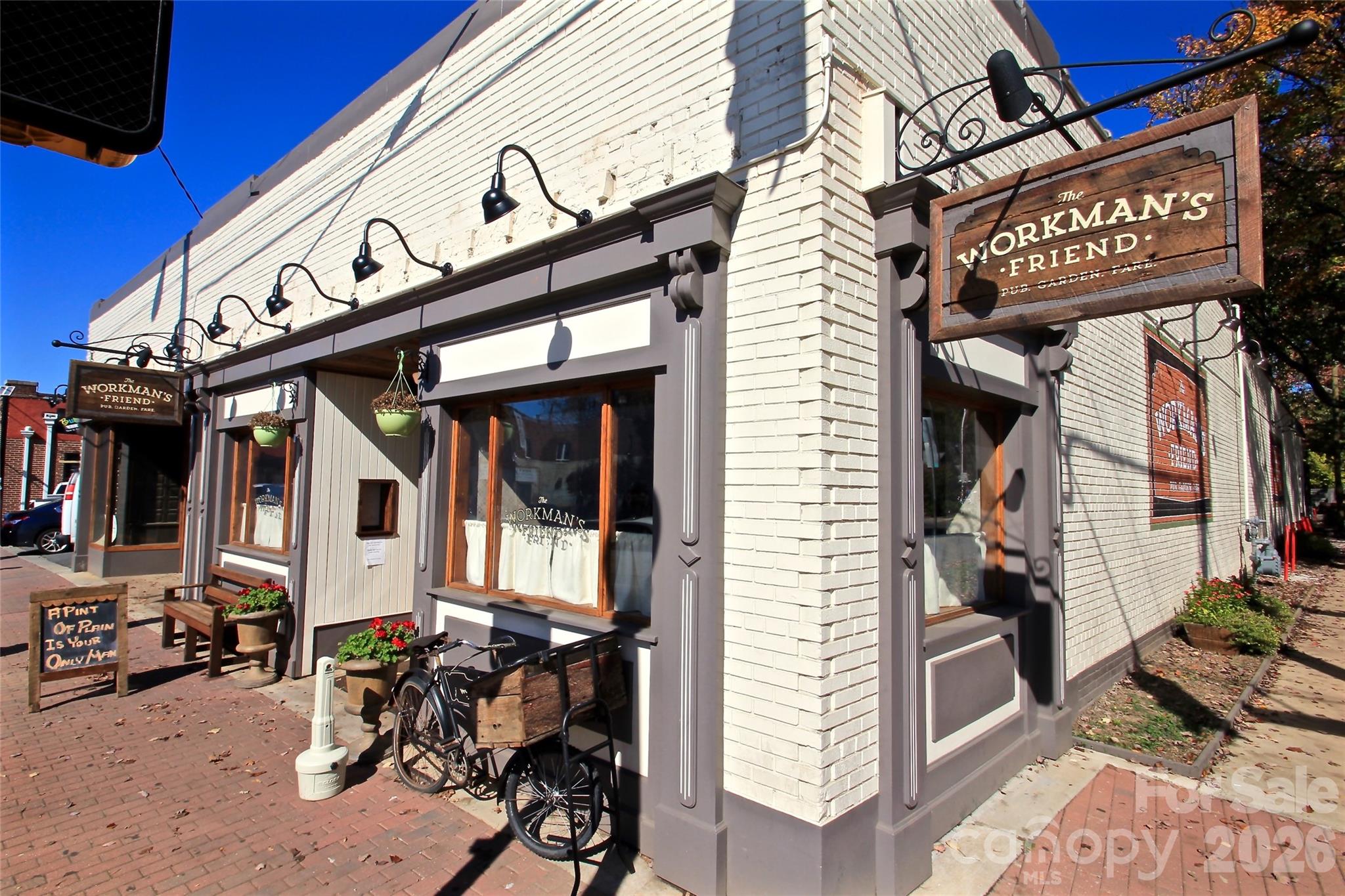 1720 Thomas Avenue — Charlotte