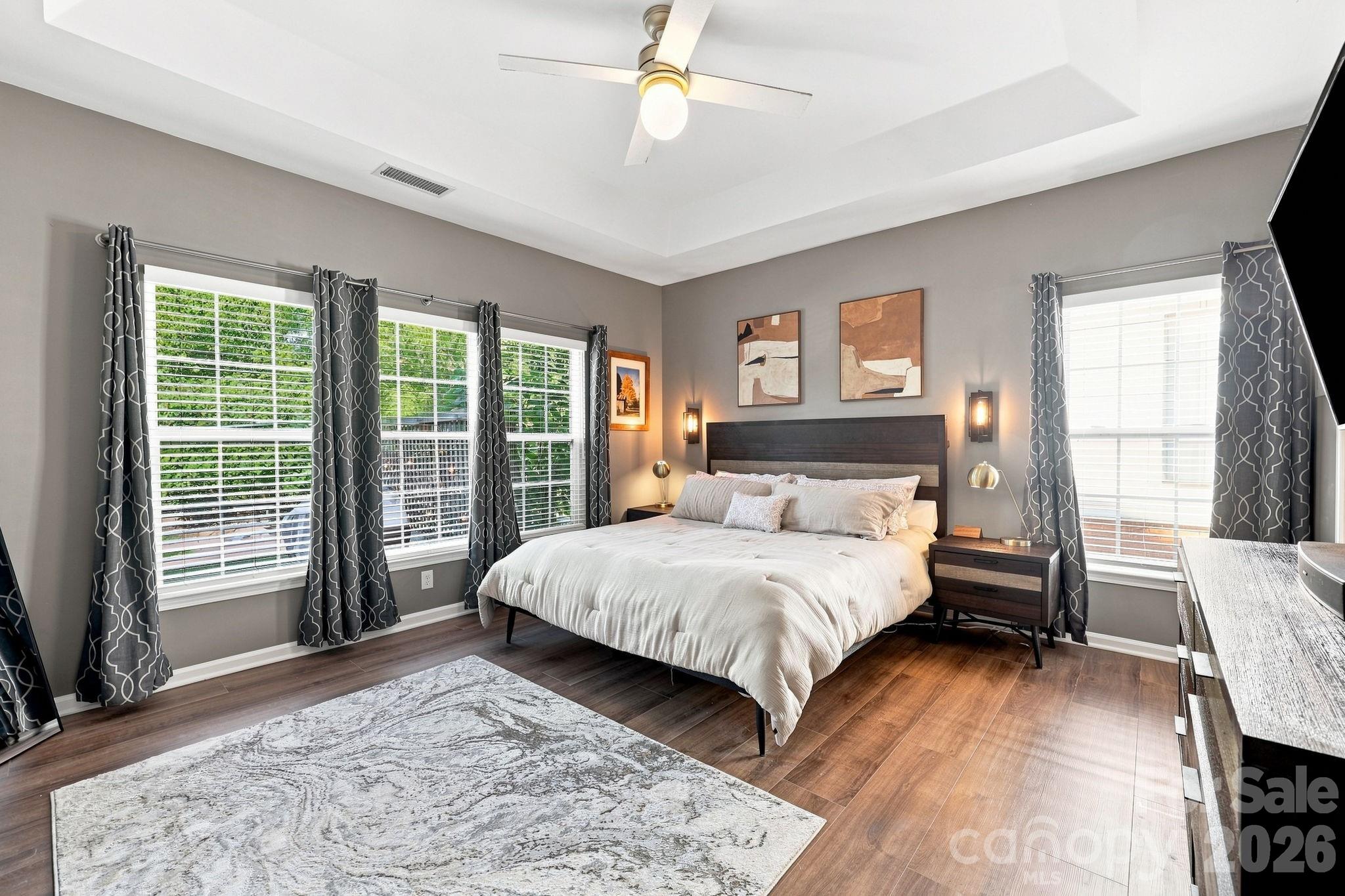 16215 Hollingbourne Road — Huntersville