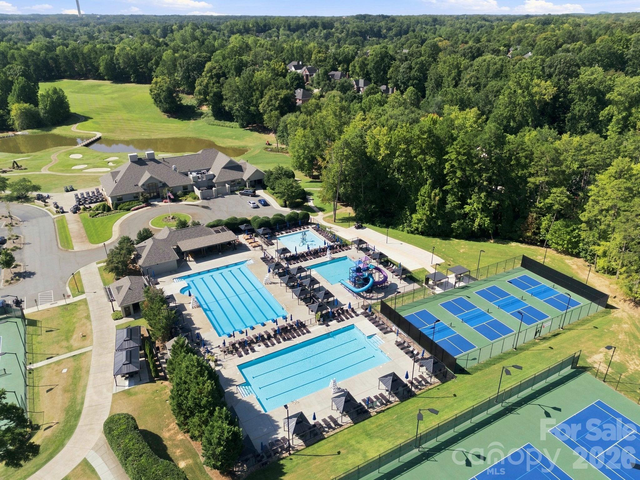 16215 Hollingbourne Road — Huntersville