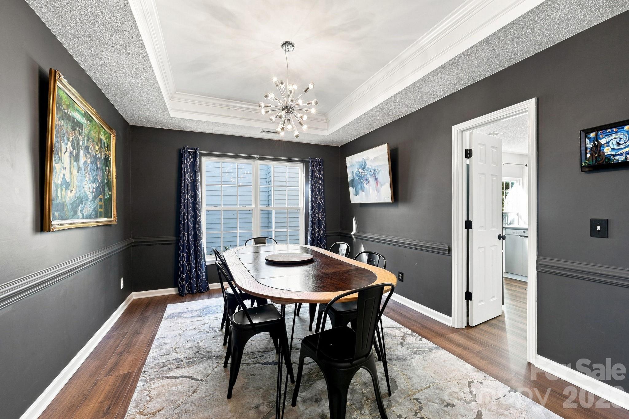 16215 Hollingbourne Road — Huntersville