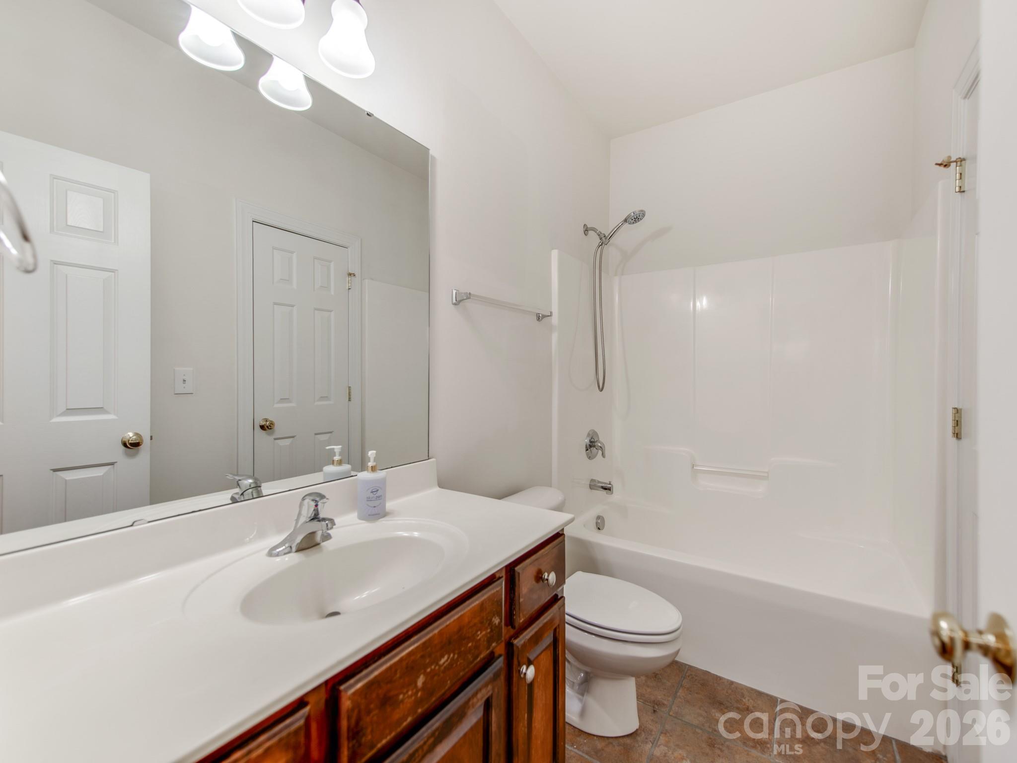 10145 Stewarton Lane NW — Charlotte