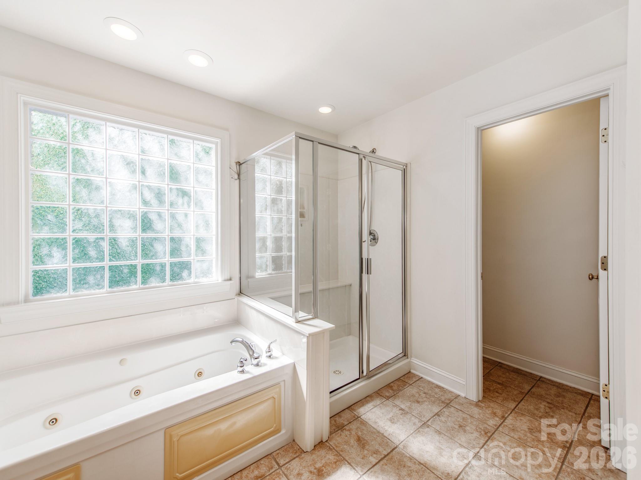 10145 Stewarton Lane NW — Charlotte