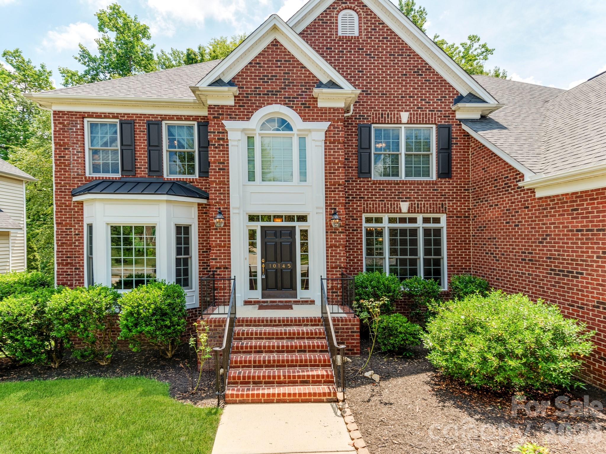 10145 Stewarton Lane NW — Charlotte