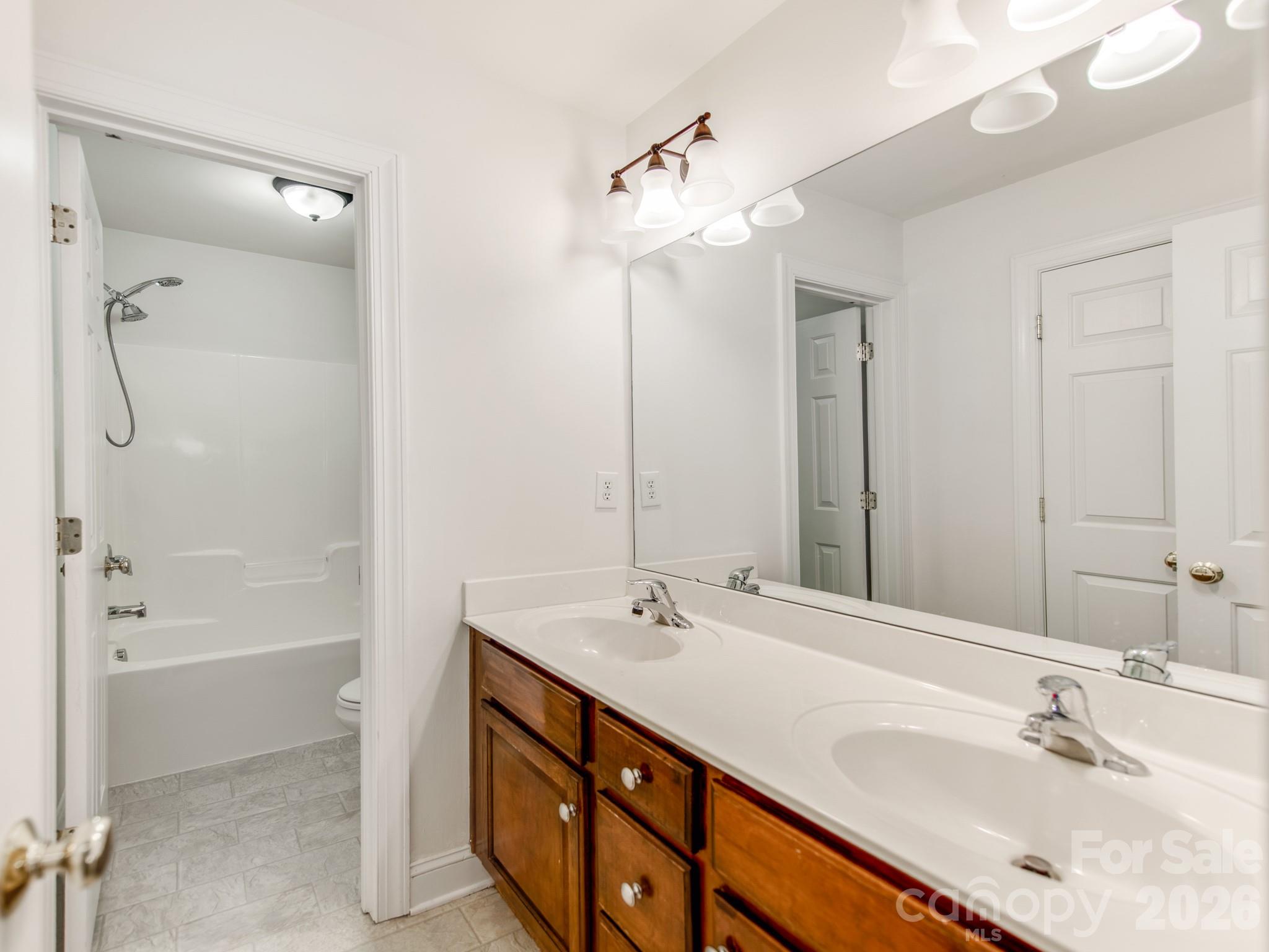 10145 Stewarton Lane NW — Charlotte