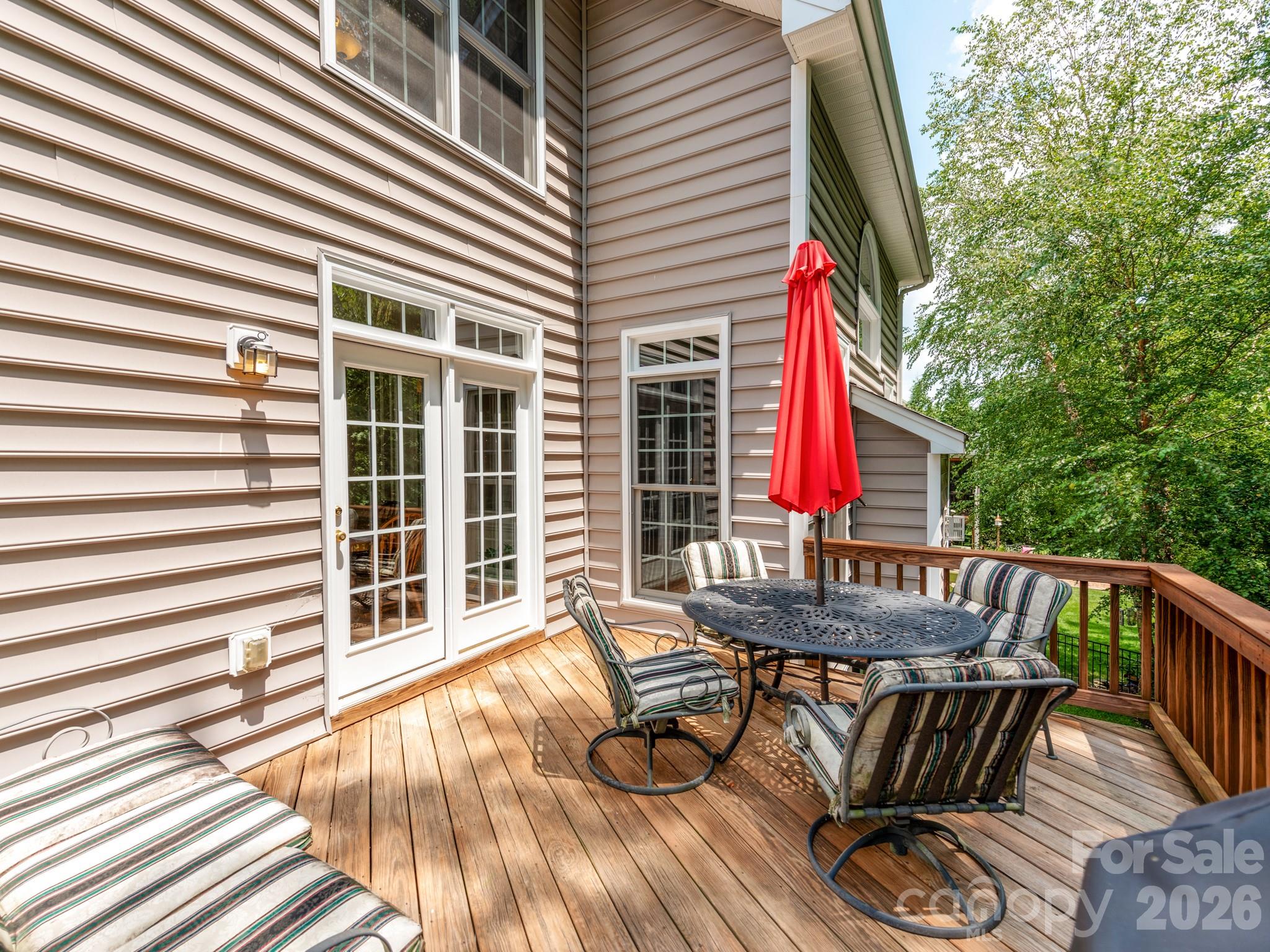 10145 Stewarton Lane NW — Charlotte