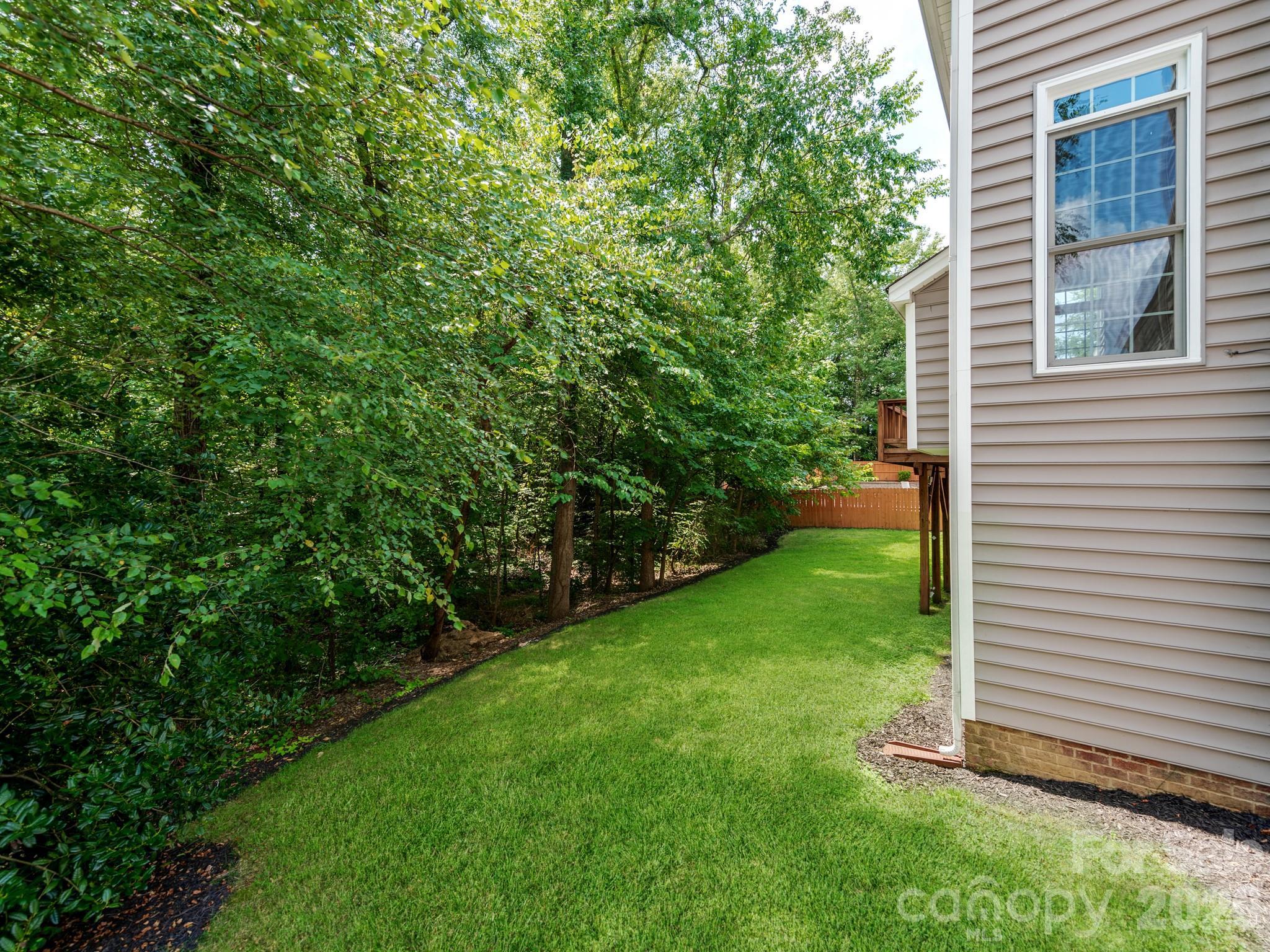 10145 Stewarton Lane NW — Charlotte