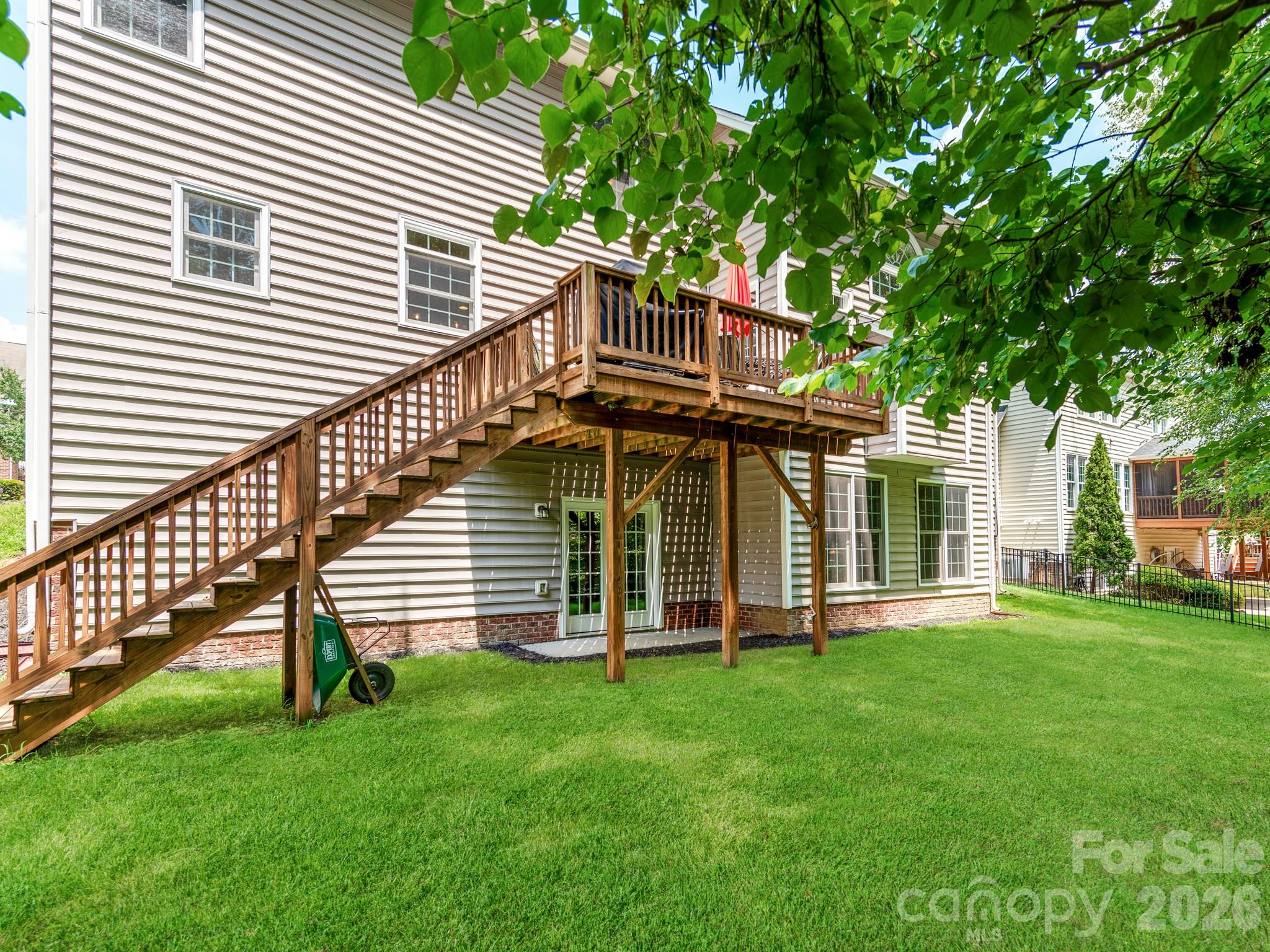 10145 Stewarton Lane NW — Charlotte