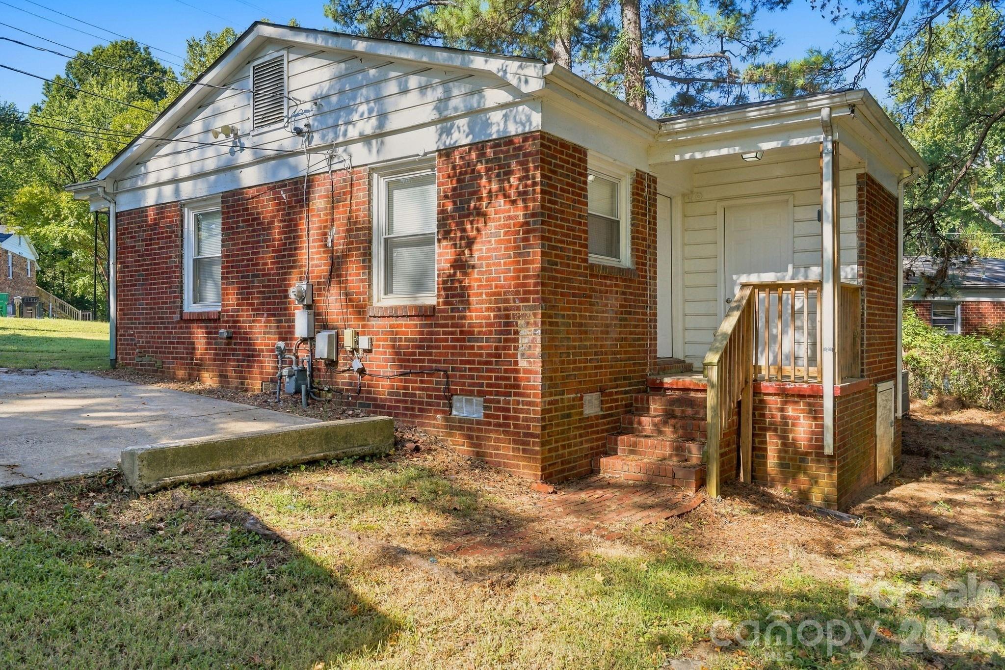 4400 Welling Avenue — Charlotte