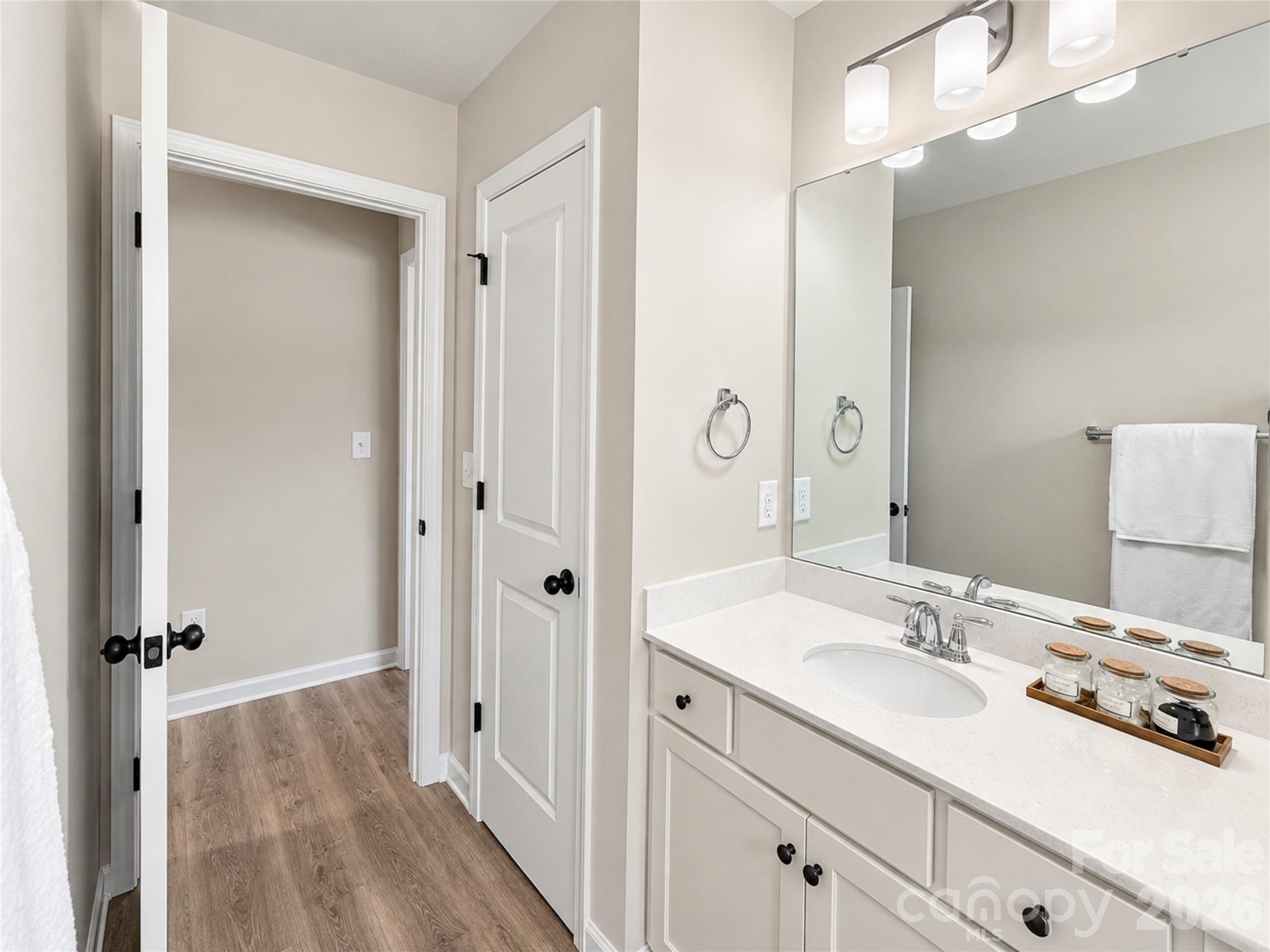 2220 Dardan Woods Drive — Charlotte