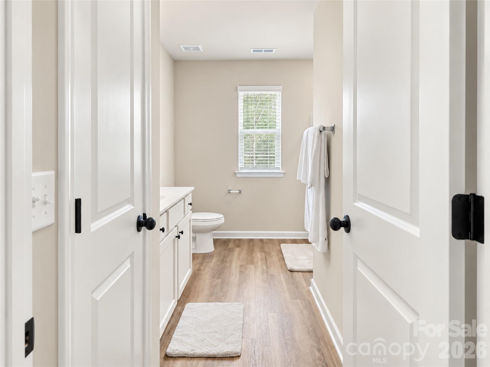 2220 Dardan Woods Drive — Charlotte