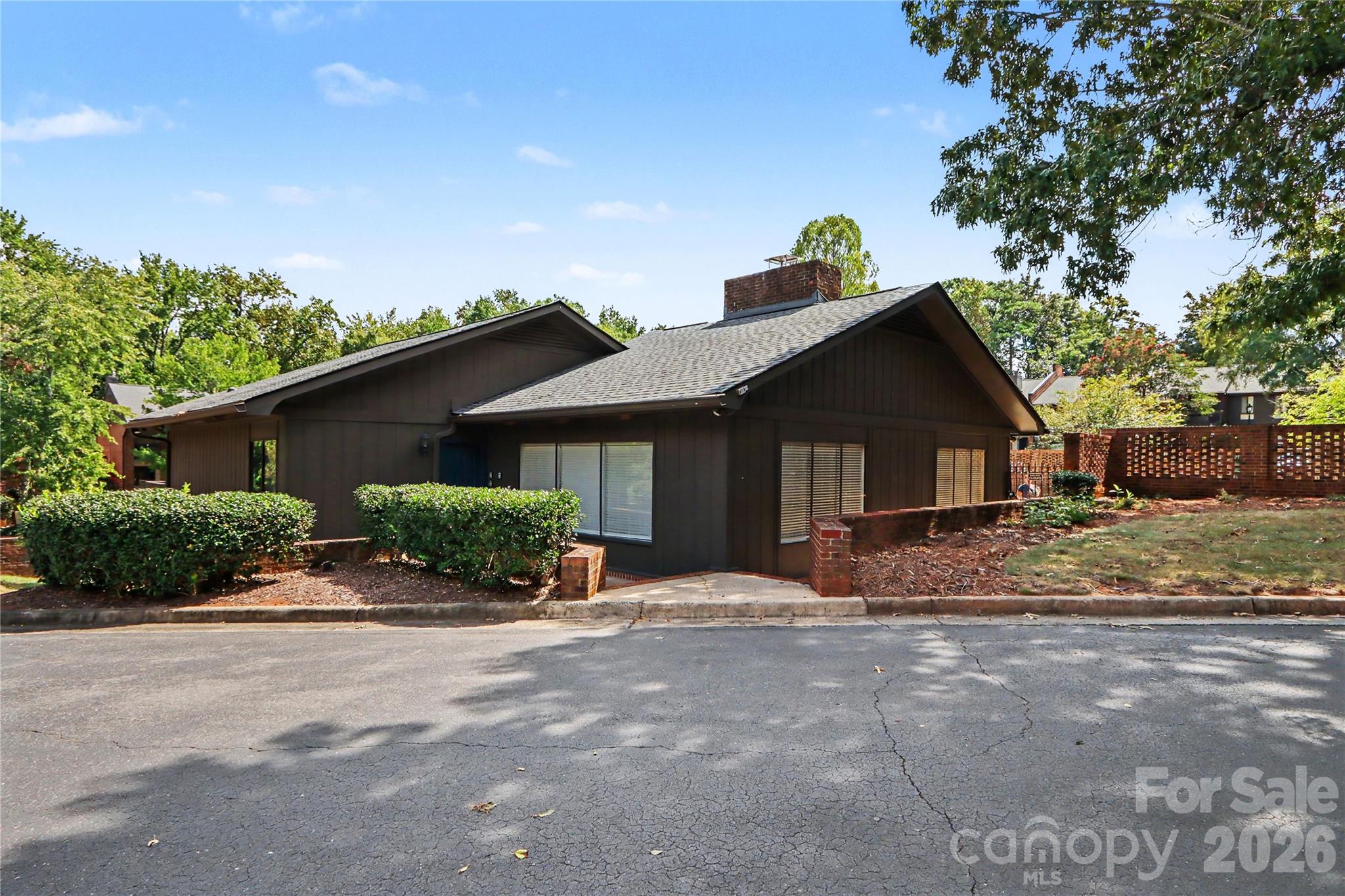 5811 Sharon Road #C — Charlotte