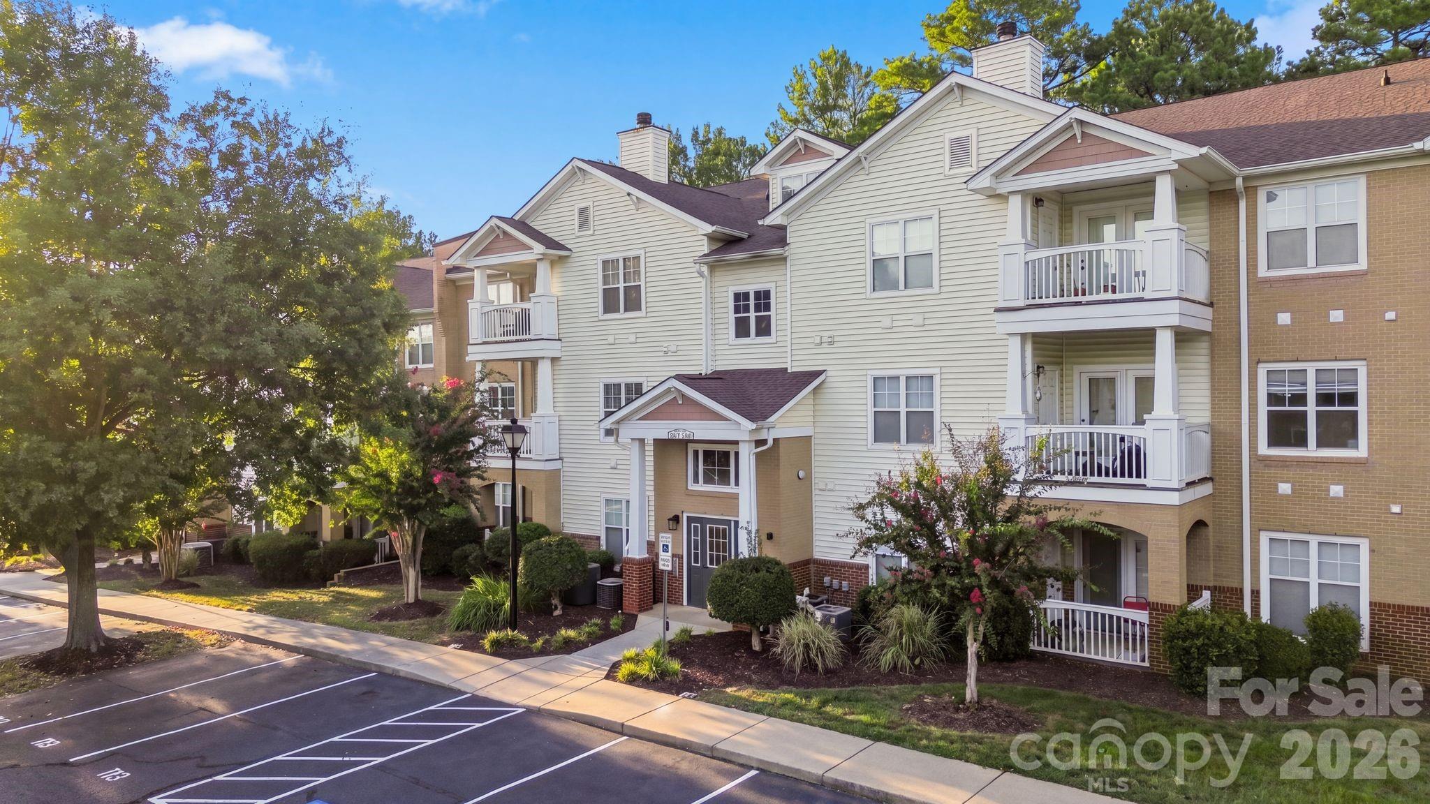16316 Redstone Mountain Lane — Charlotte