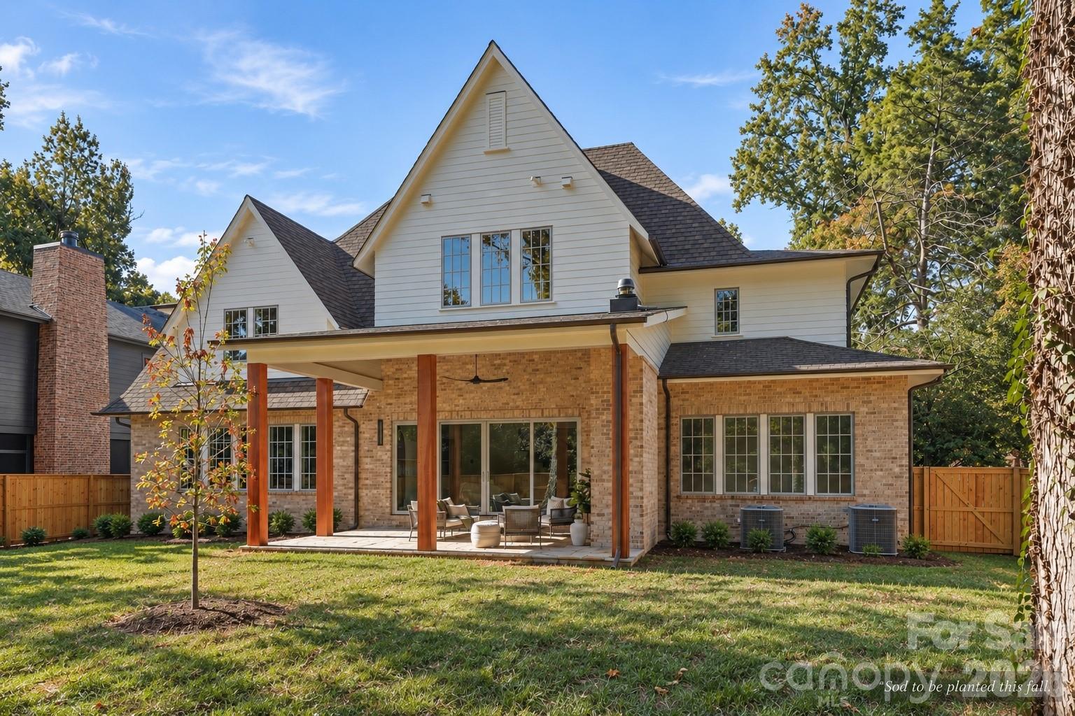 110 Hunter Lane — Charlotte
