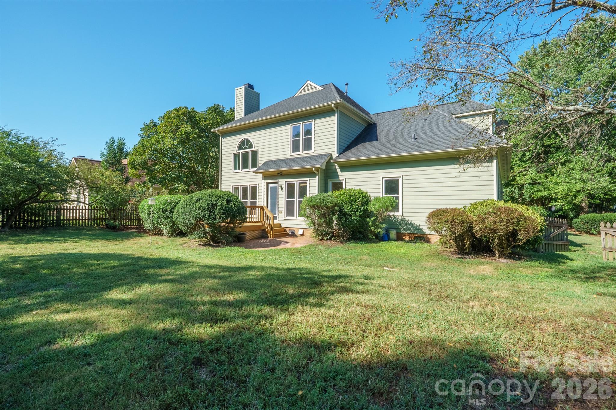 13618 Willow Breeze Lane — Huntersville