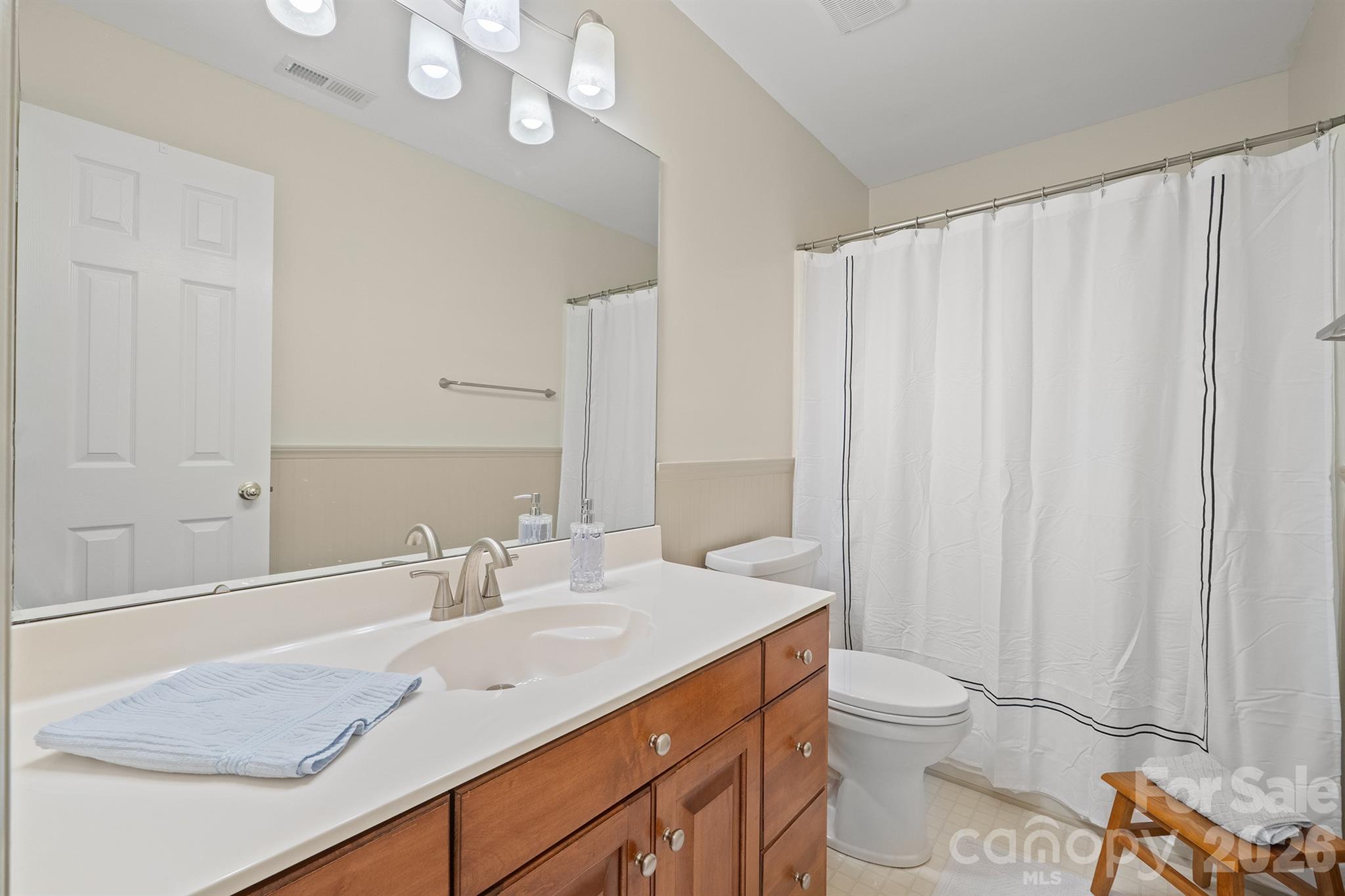 13618 Willow Breeze Lane — Huntersville