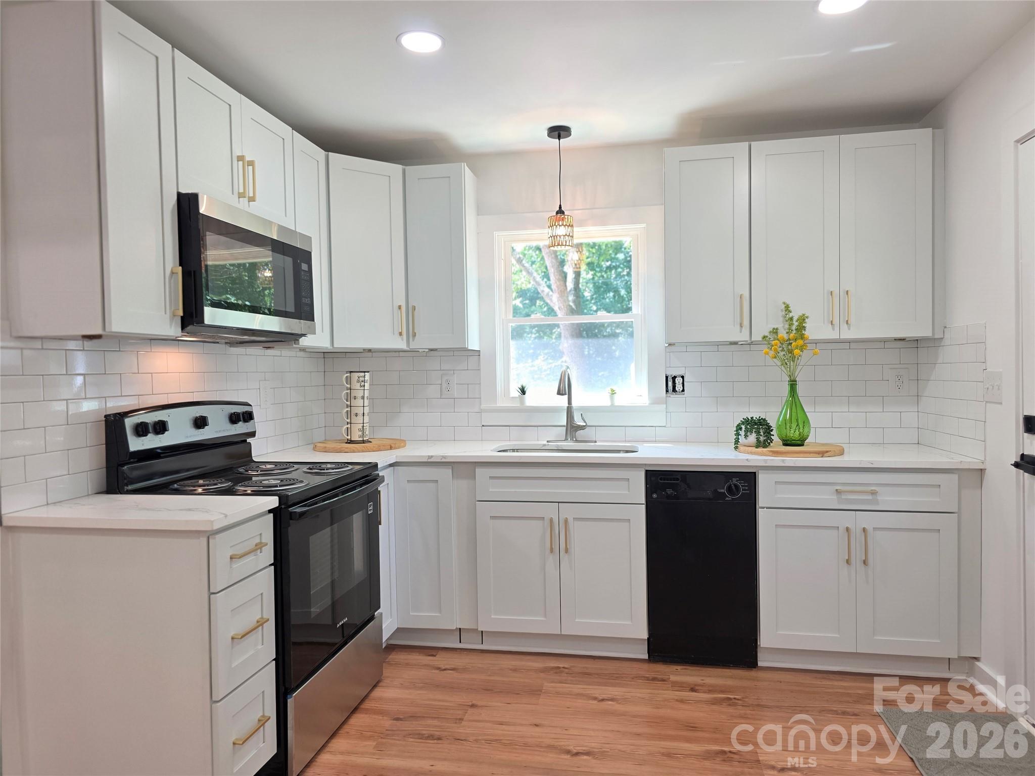 345 EPPS Road — Fort Mill