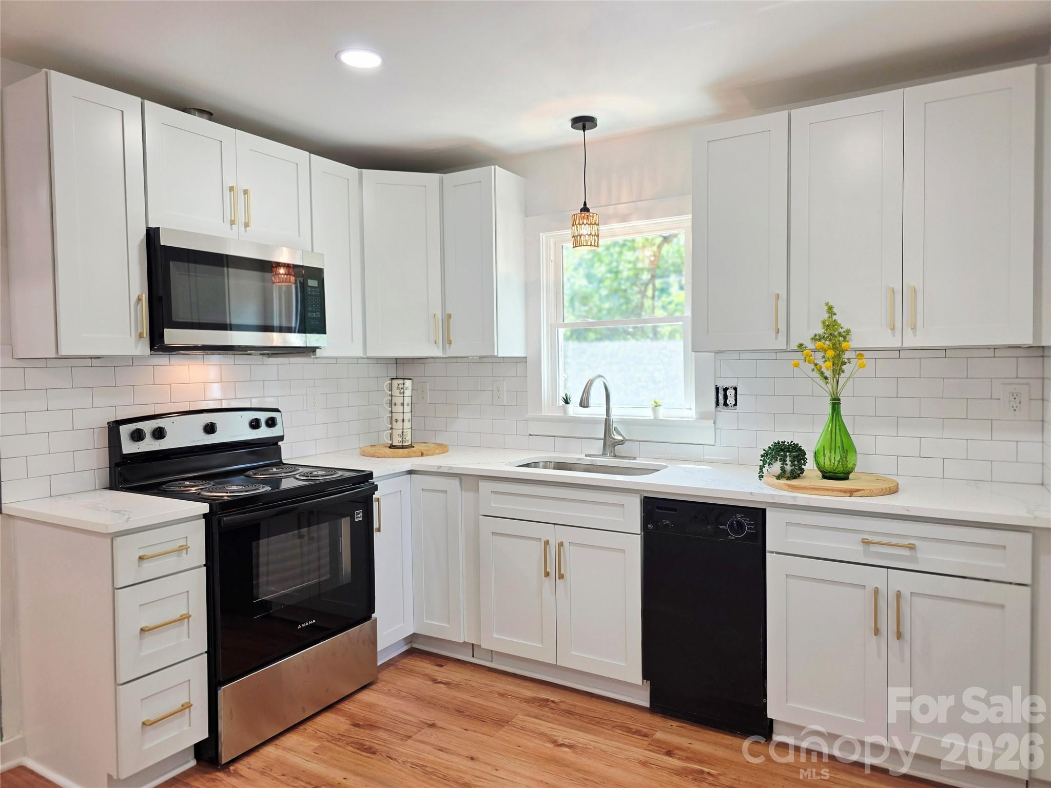 345 EPPS Road — Fort Mill