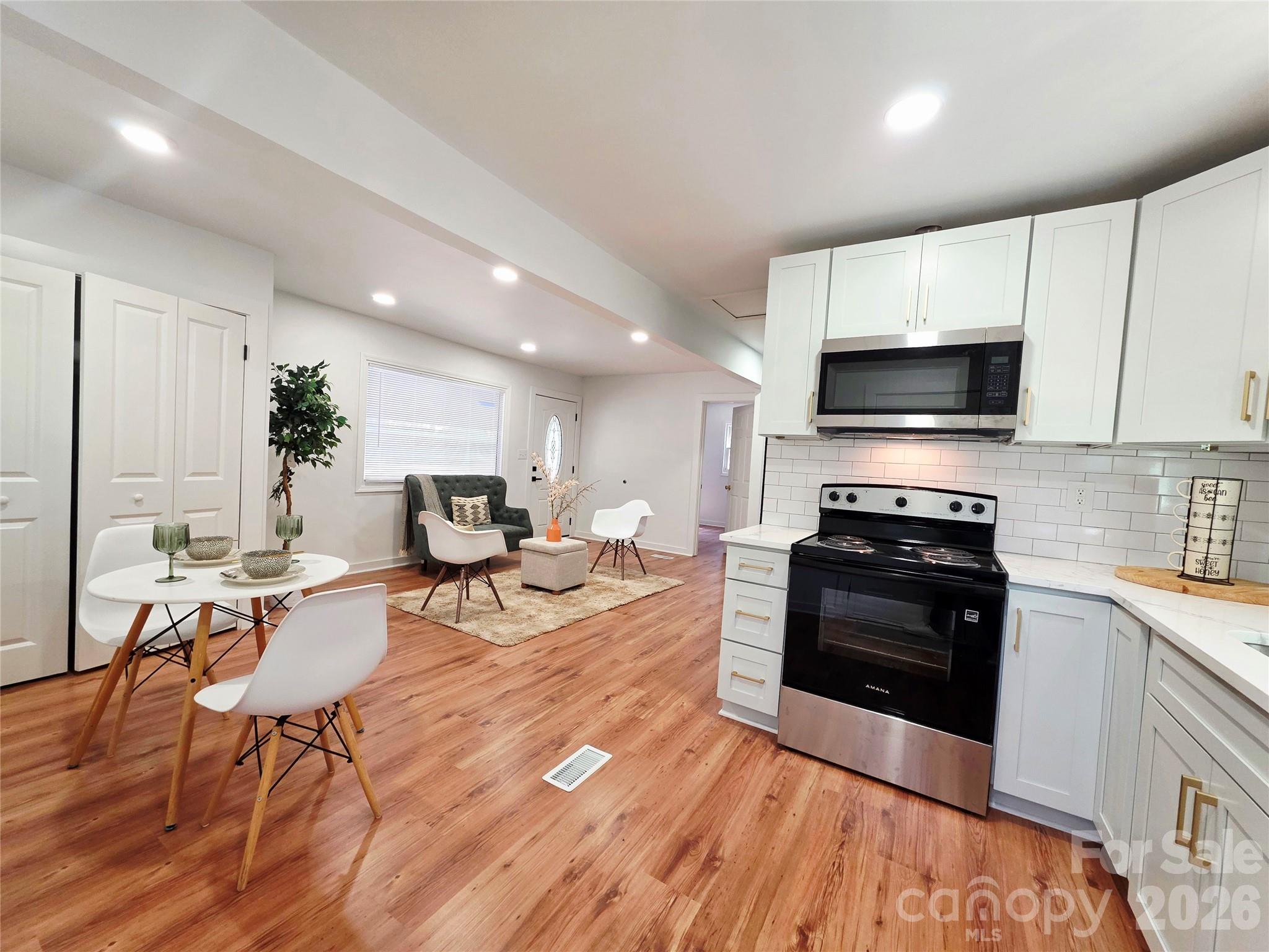 345 EPPS Road — Fort Mill