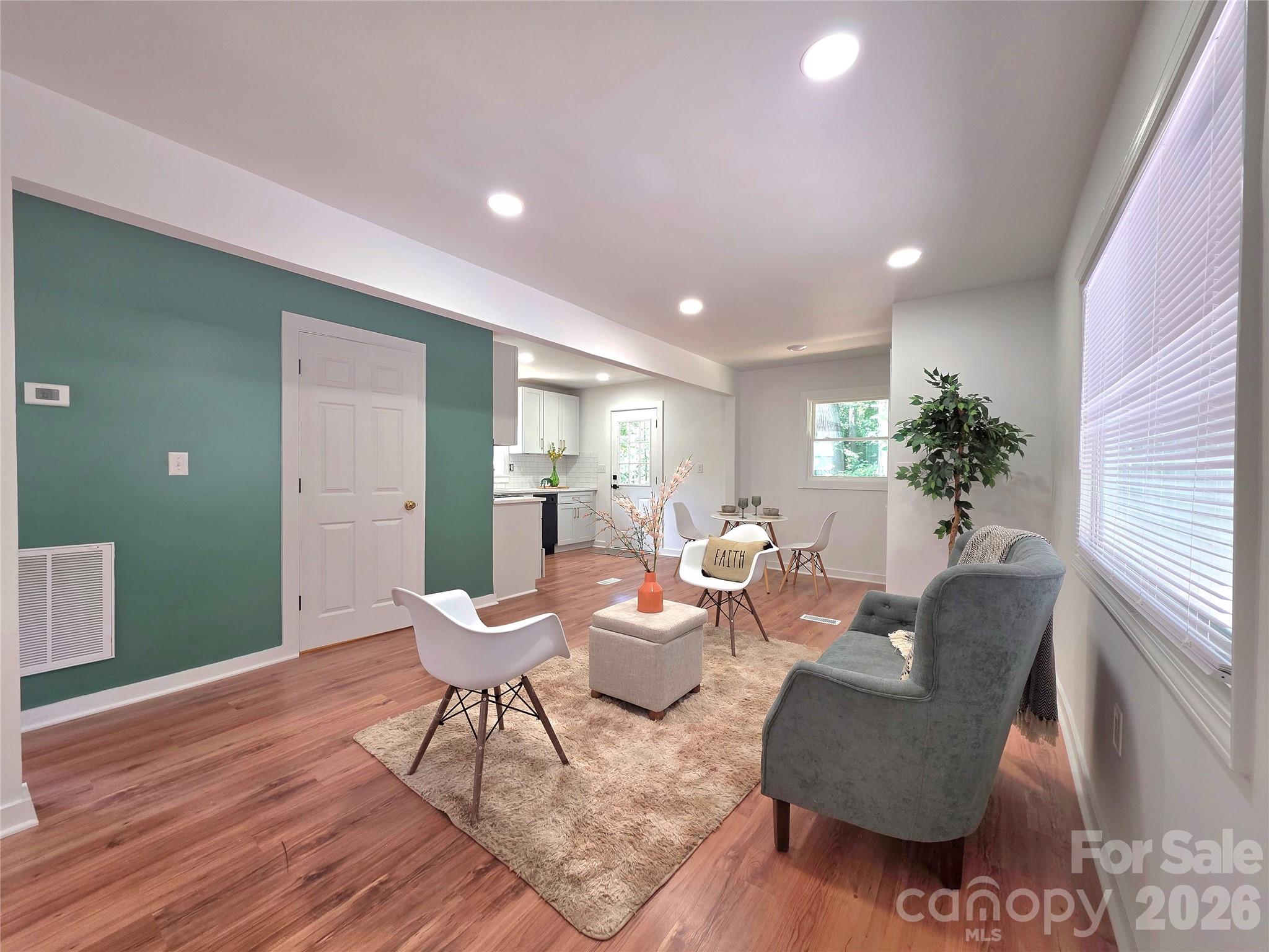 345 EPPS Road — Fort Mill