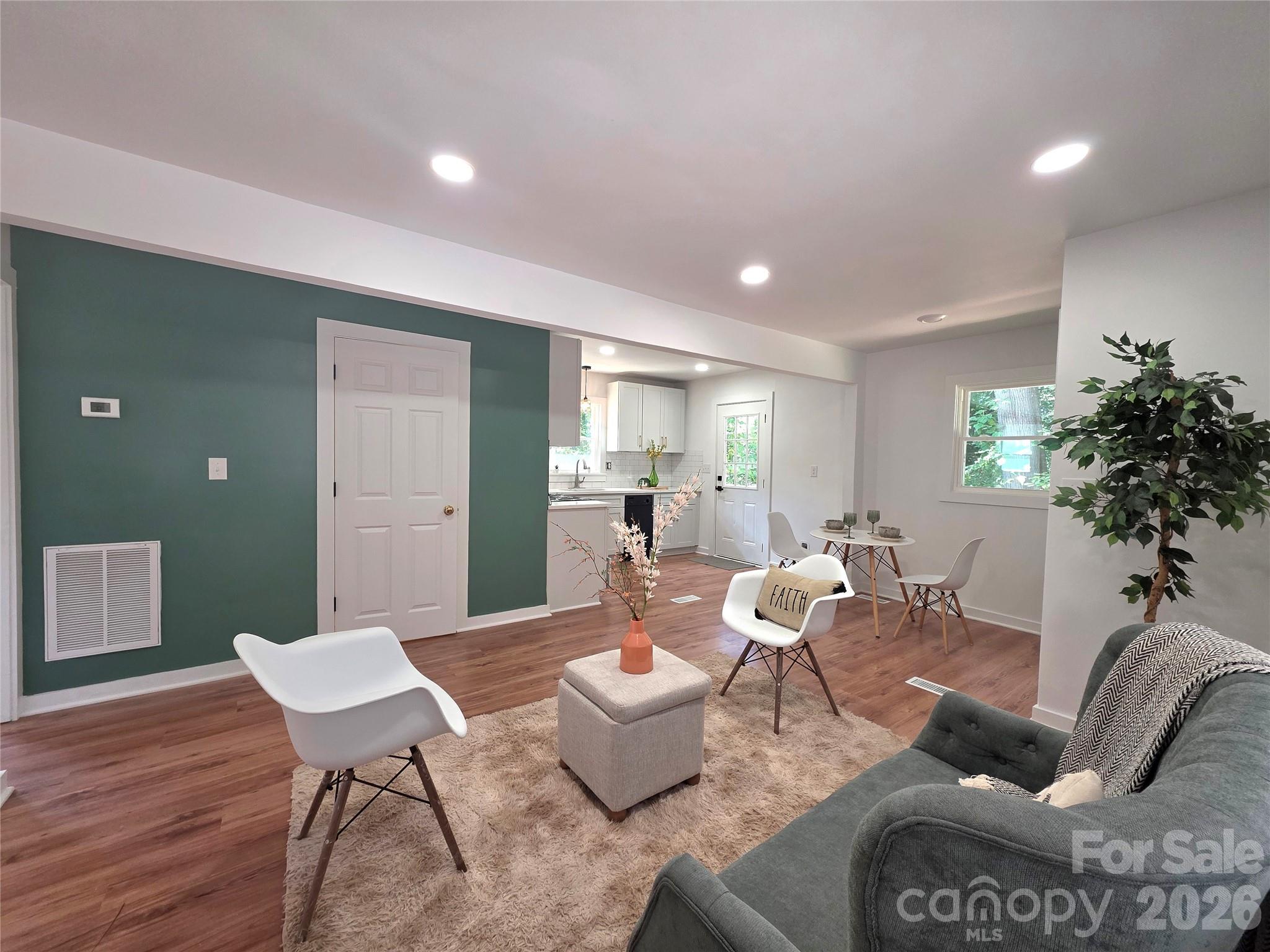 345 EPPS Road — Fort Mill