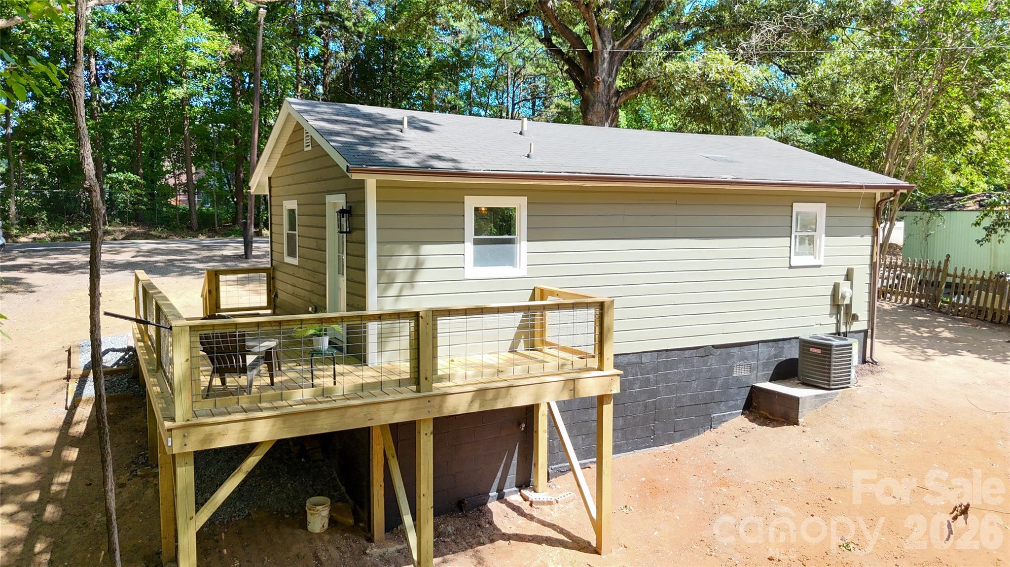 345 EPPS Road — Fort Mill