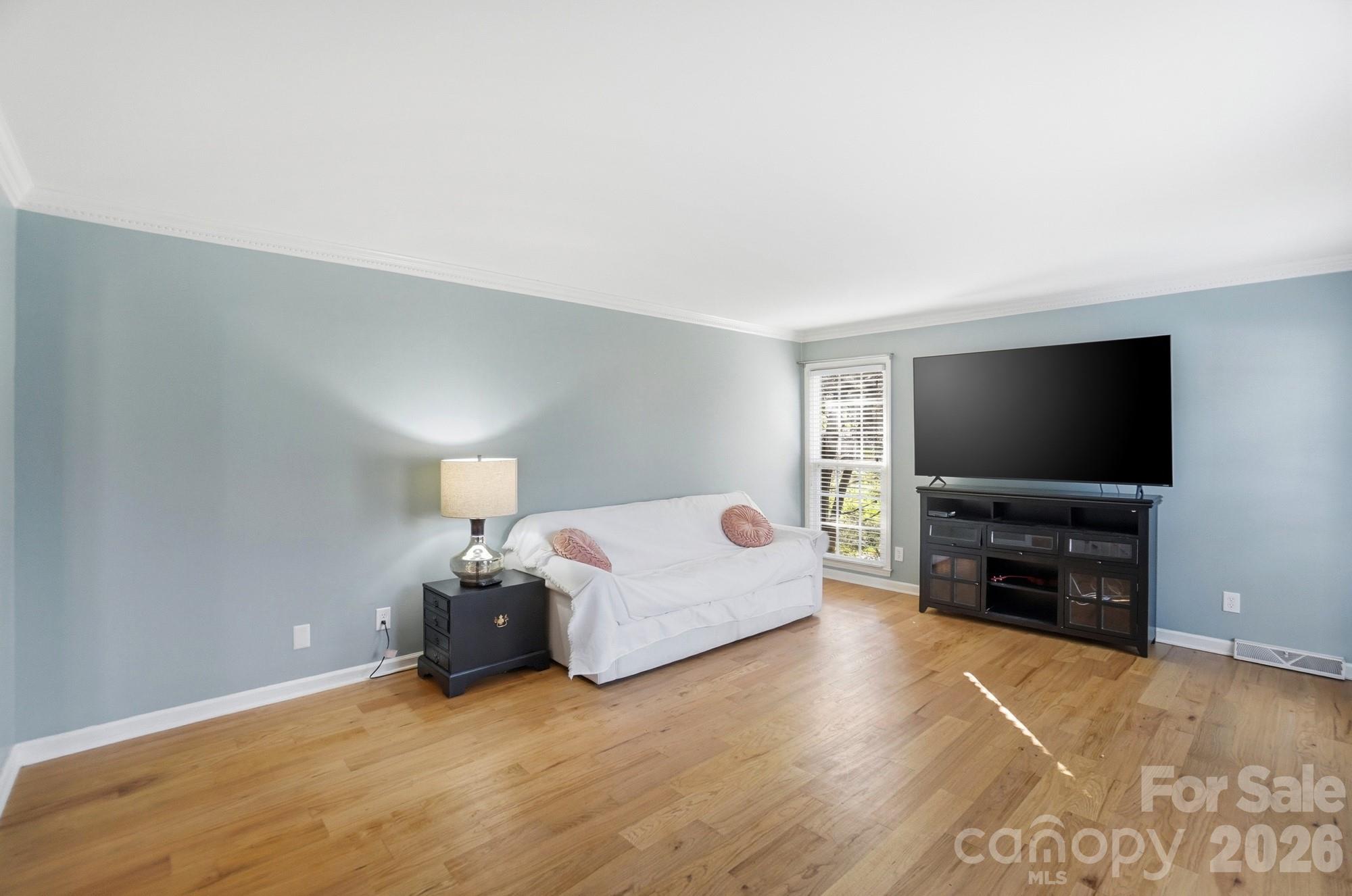 1308 Dumbarton Road — Gastonia