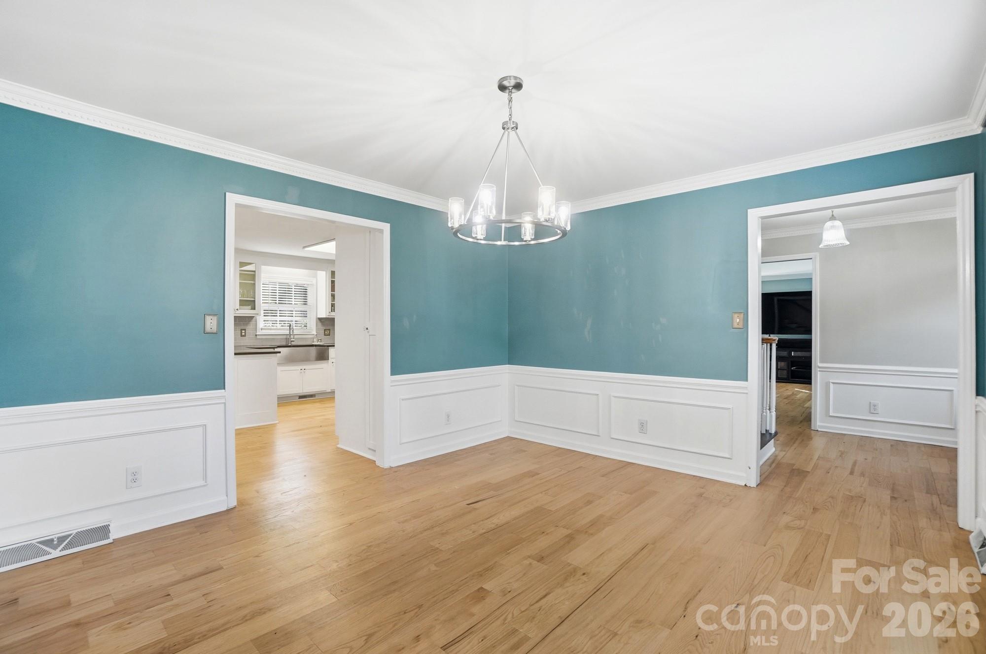 1308 Dumbarton Road — Gastonia