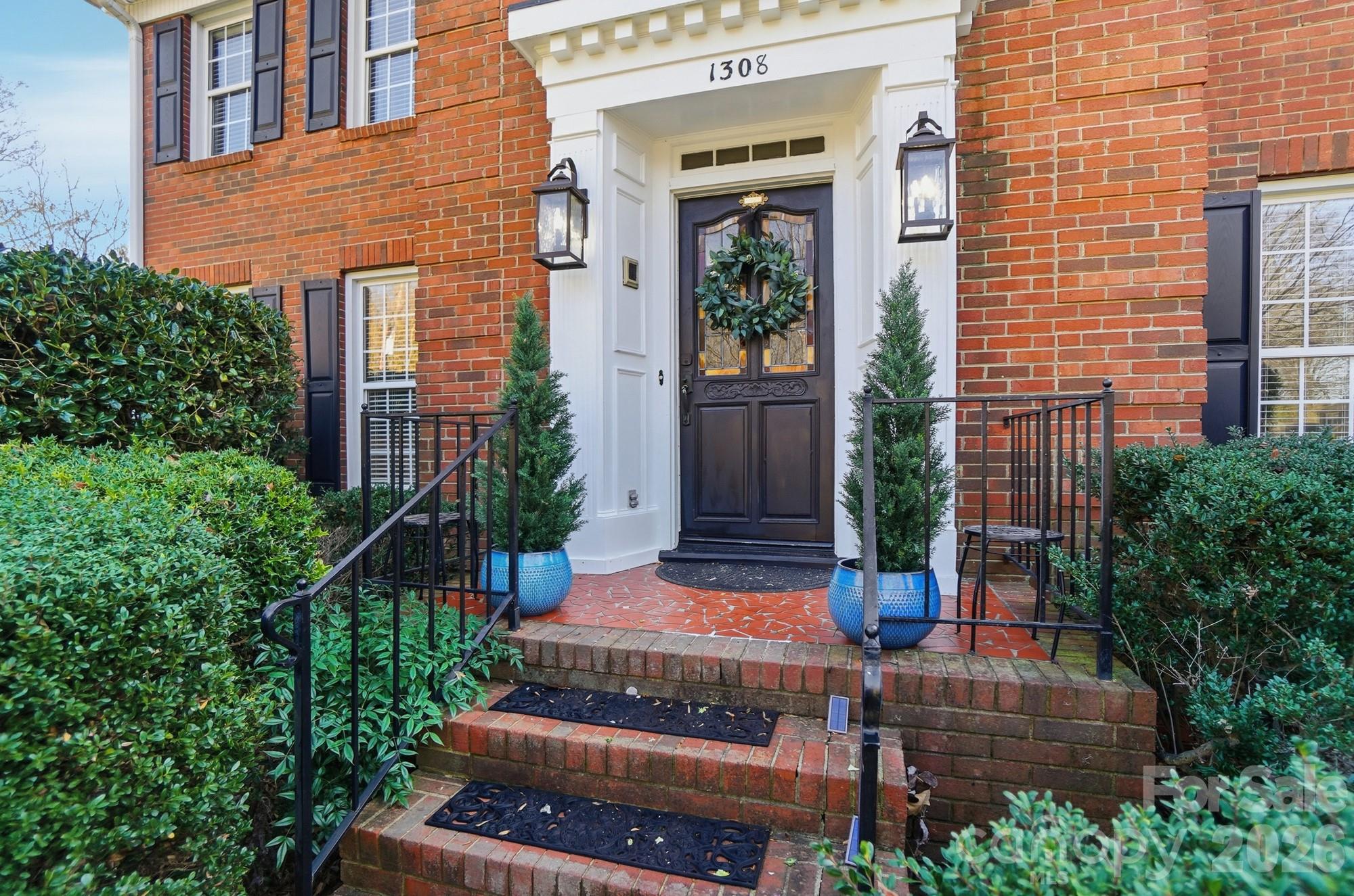 1308 Dumbarton Road — Gastonia