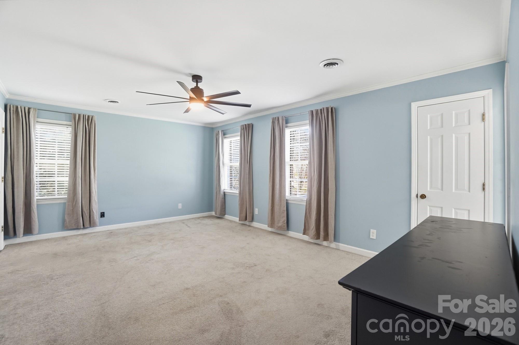 1308 Dumbarton Road — Gastonia
