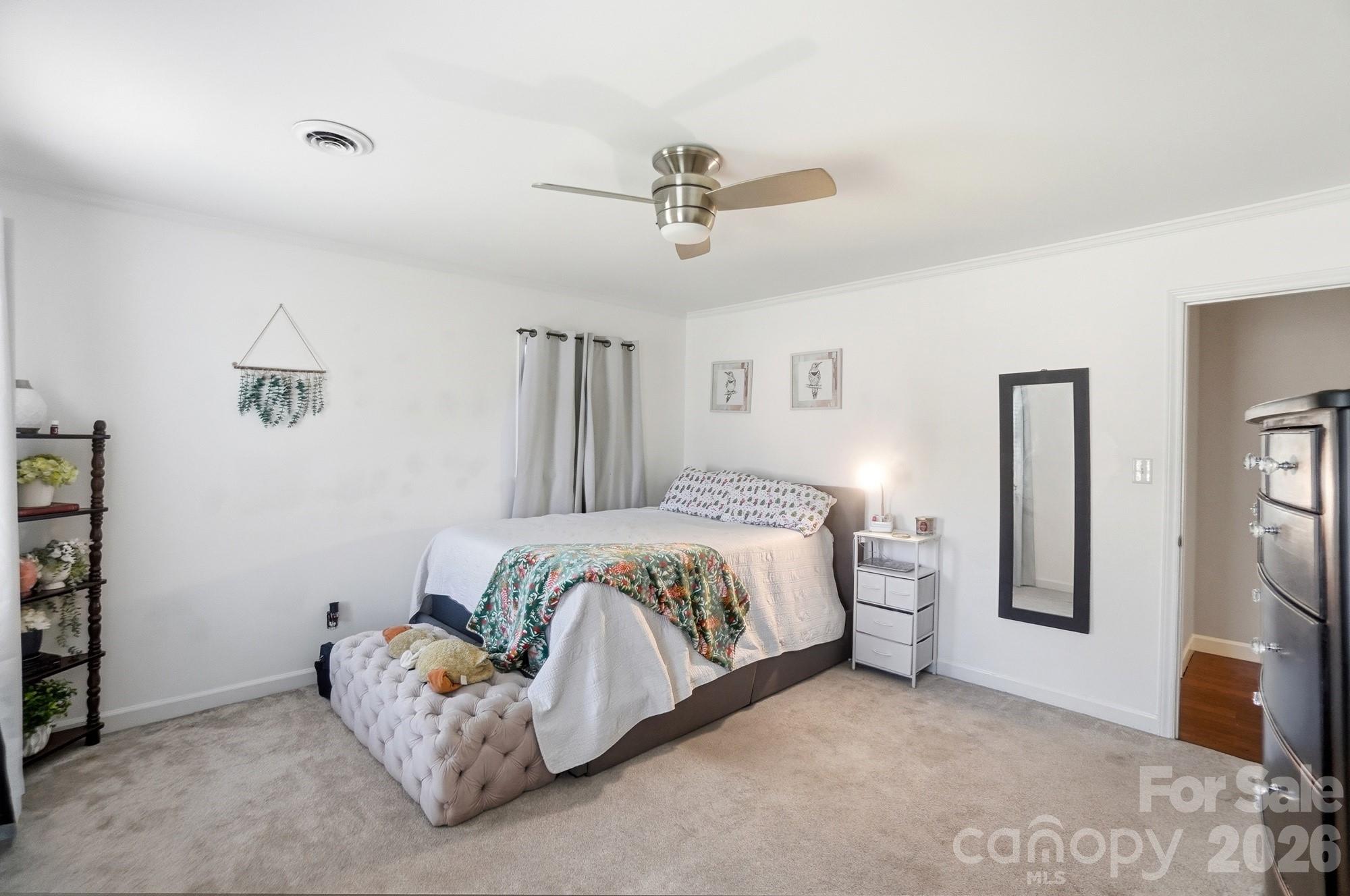 1308 Dumbarton Road — Gastonia