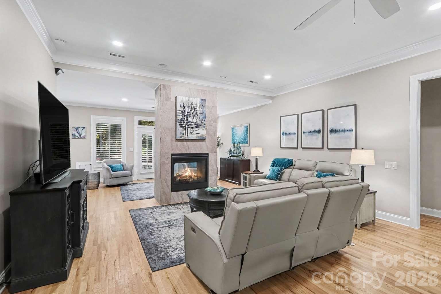 8152 Deep Water Lane — Denver