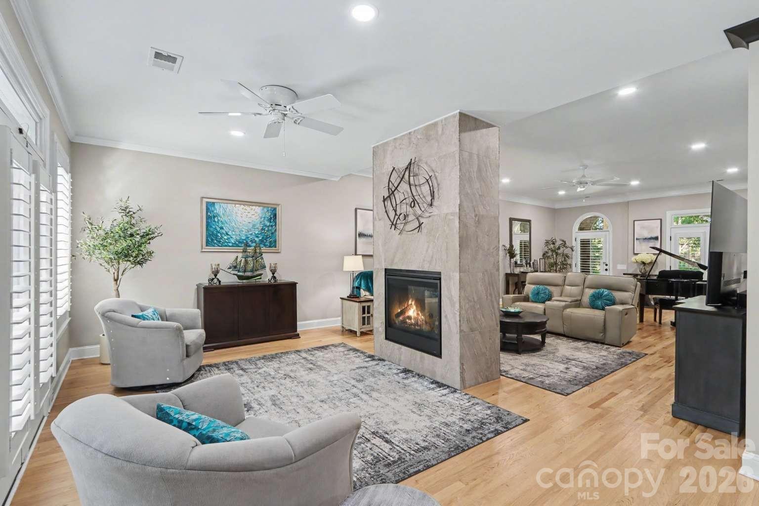 8152 Deep Water Lane — Denver
