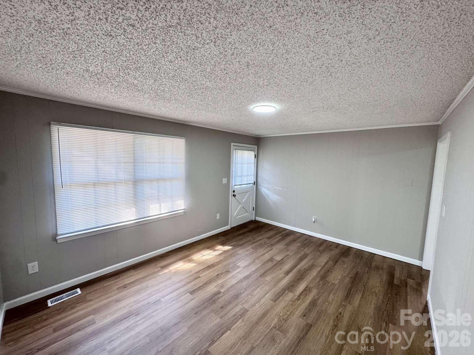 99 N Mcginnis Place — Mount Holly