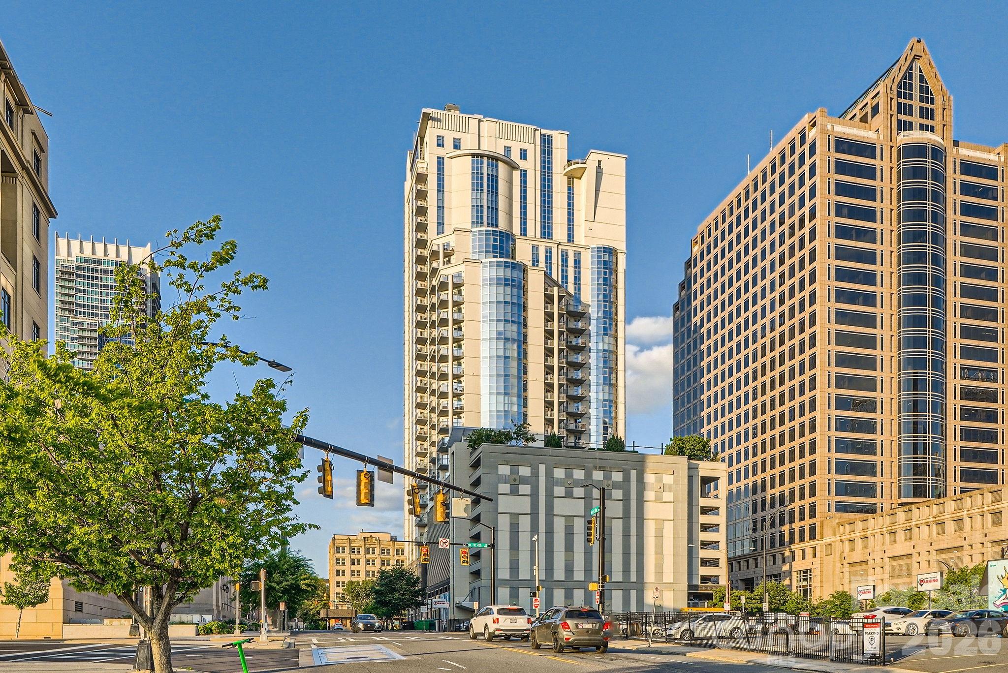 333 W Trade Street W #708 — Charlotte