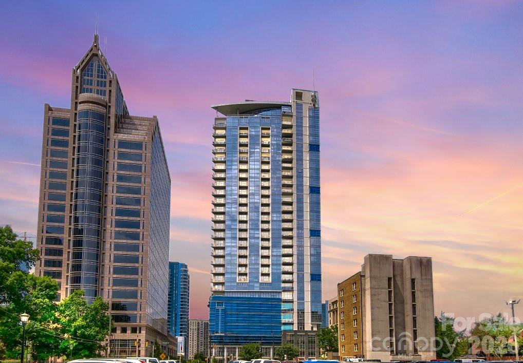 333 W Trade Street W #708 — Charlotte