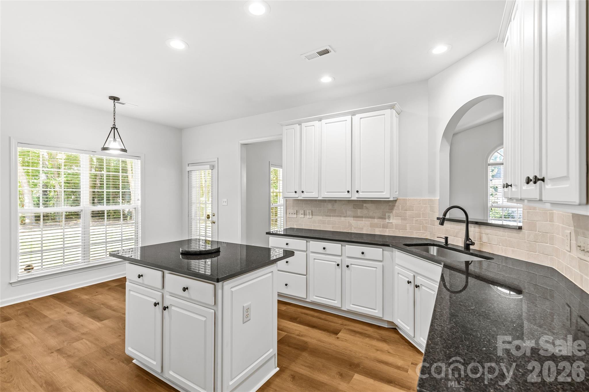 15046 Annan Court — Charlotte