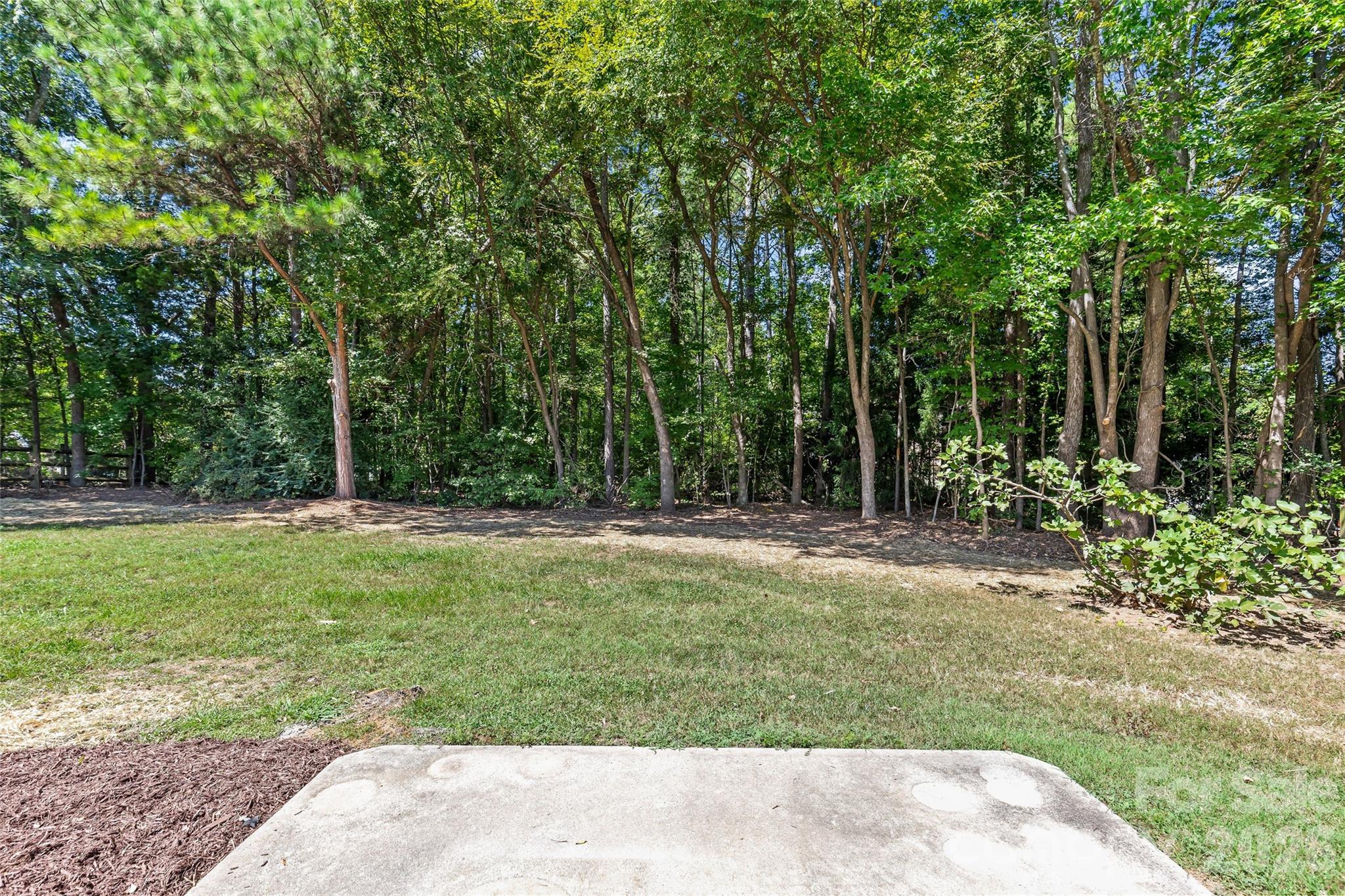 15046 Annan Court — Charlotte