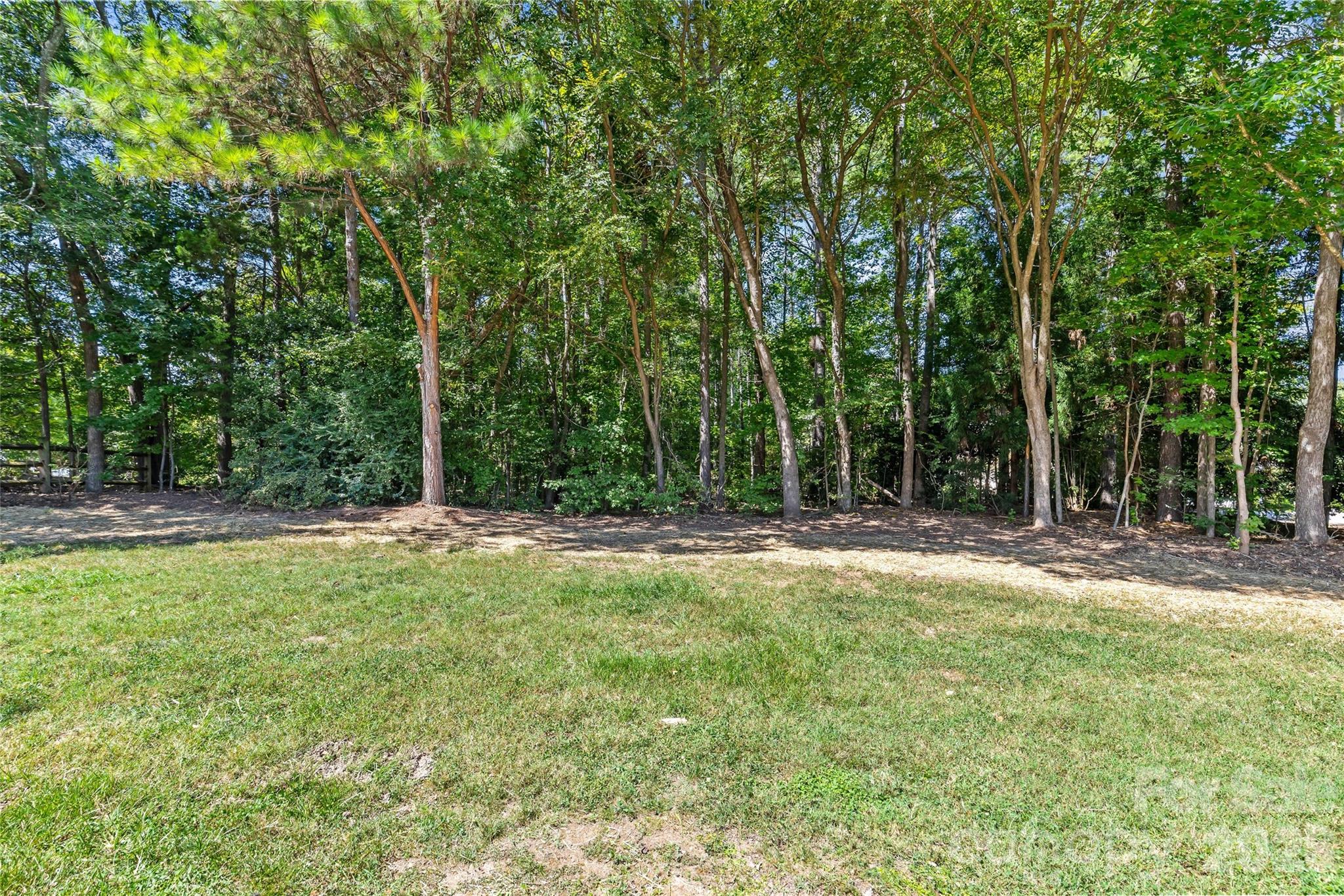 15046 Annan Court — Charlotte
