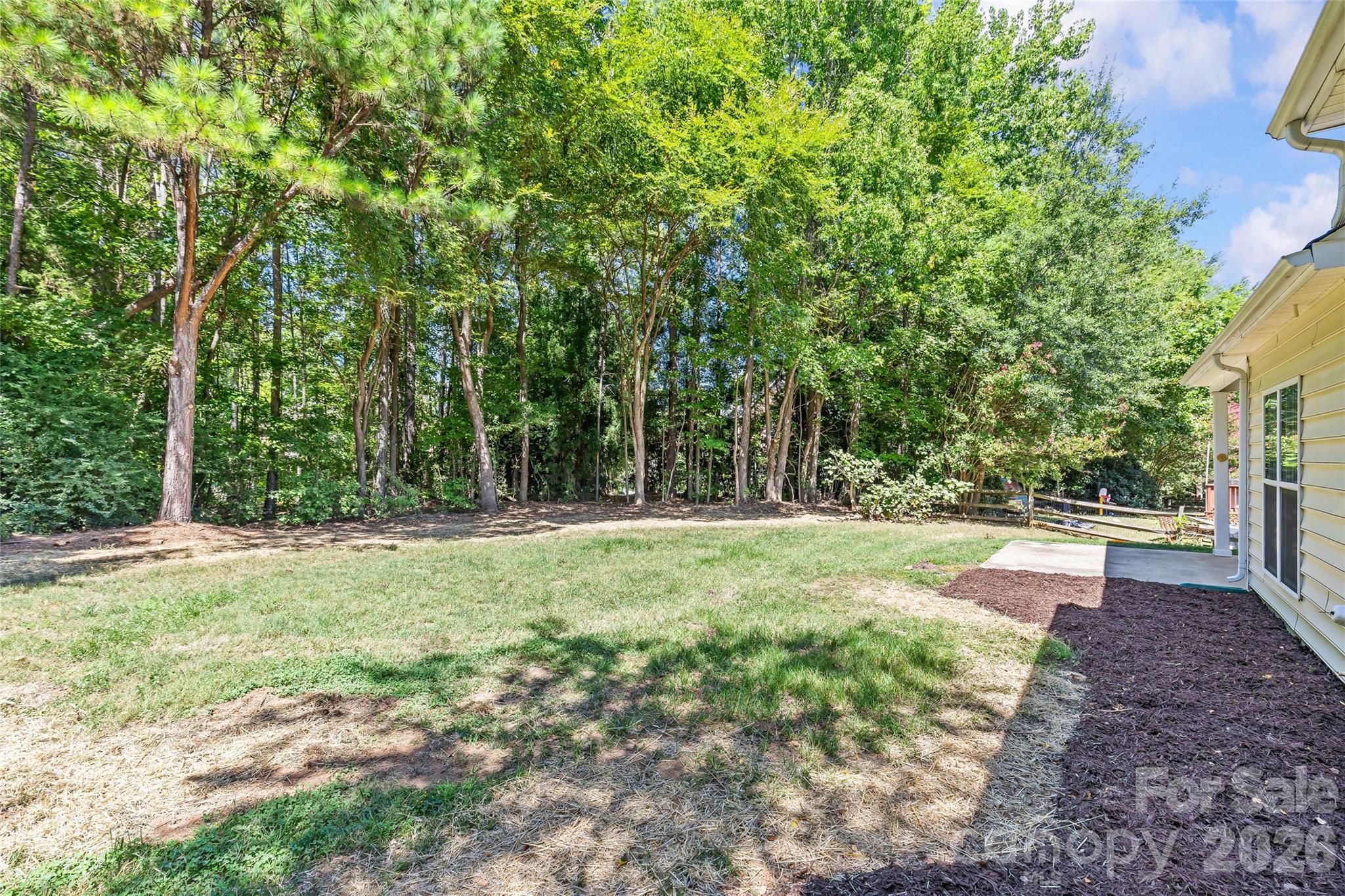 15046 Annan Court — Charlotte