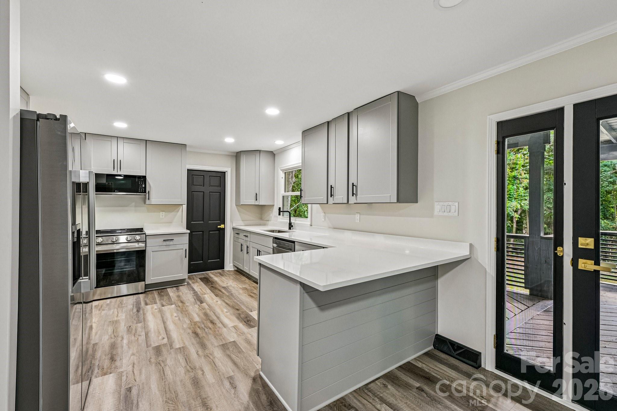 4908 Zephyr Lane — Charlotte