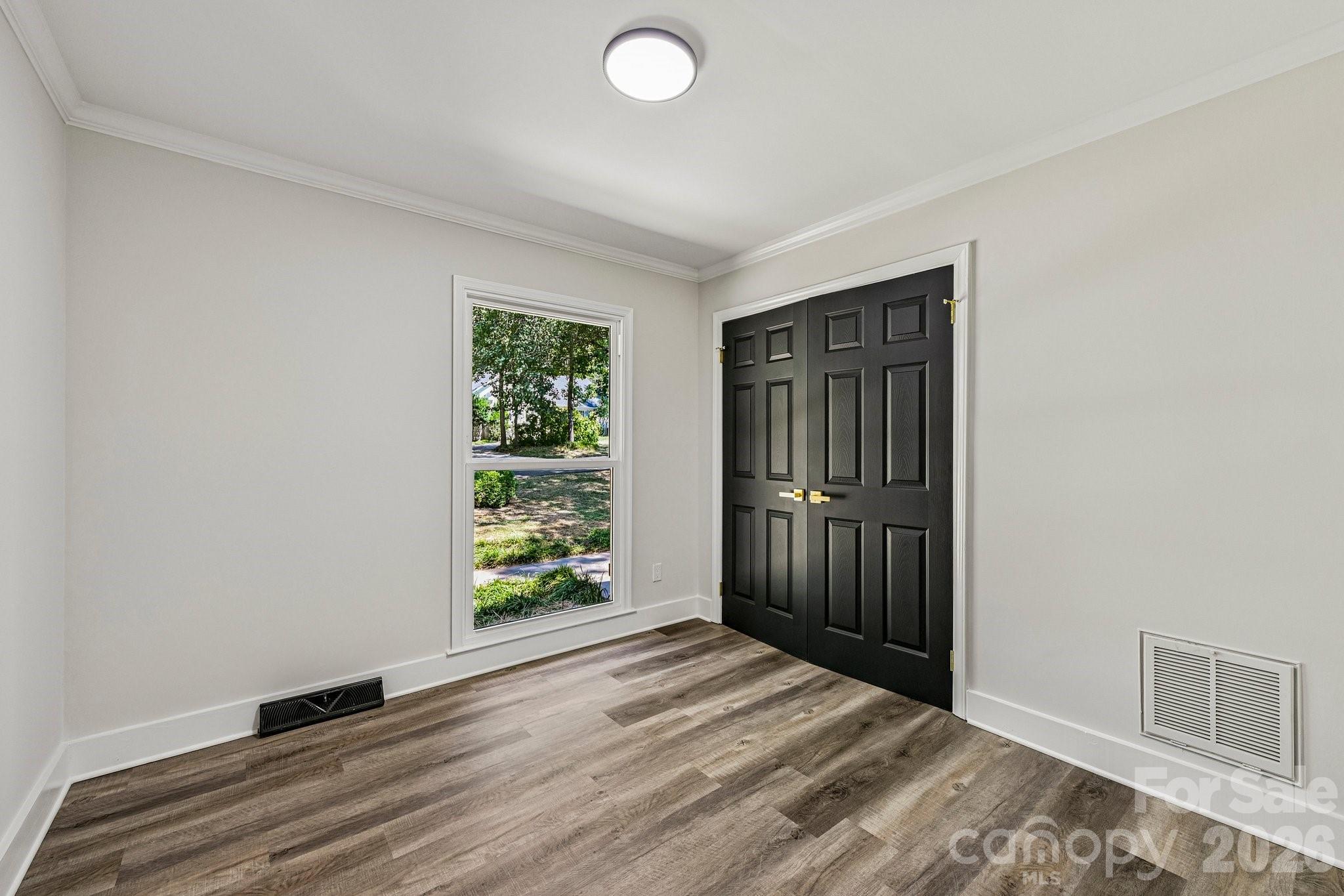4908 Zephyr Lane — Charlotte