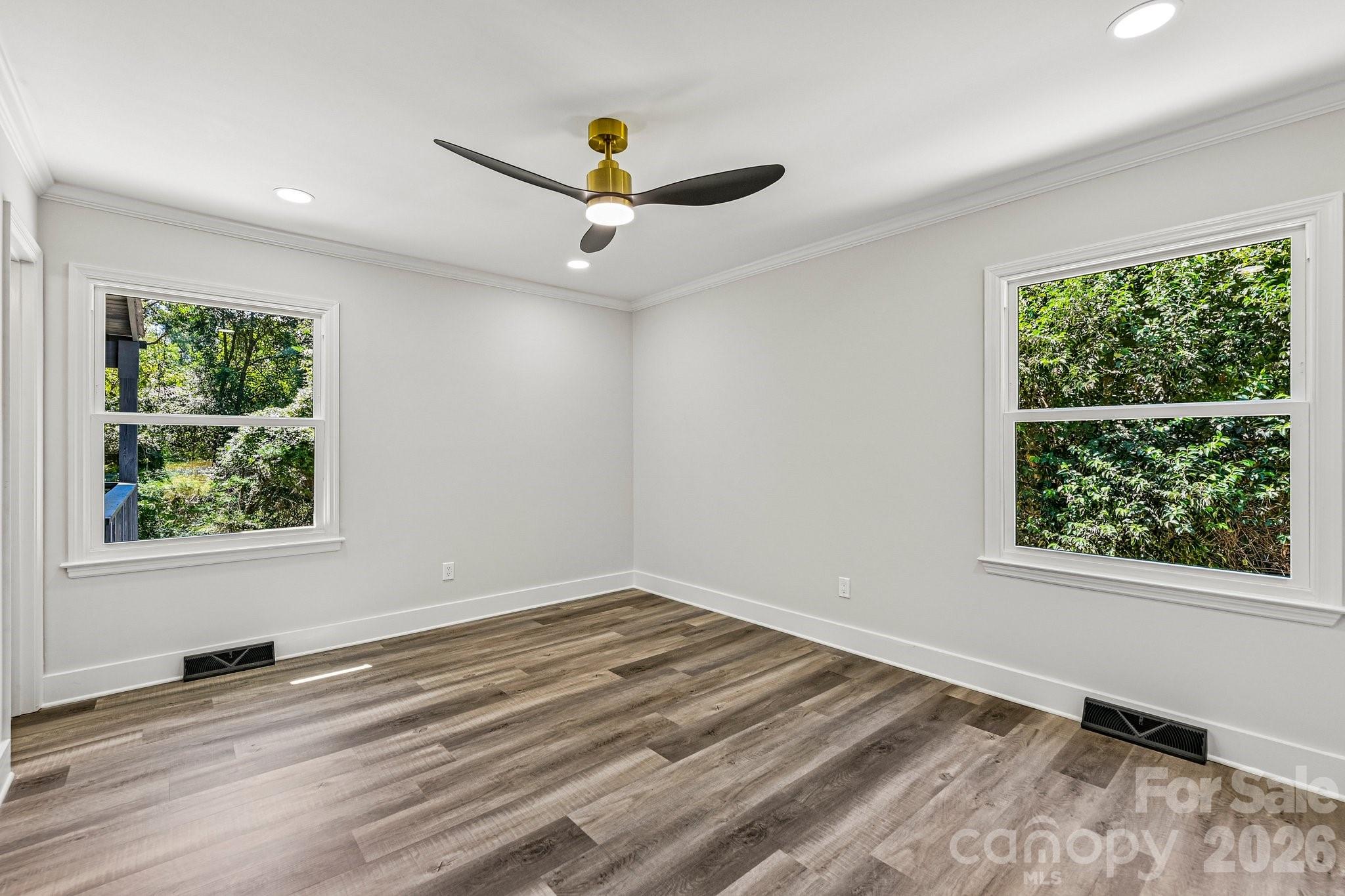 4908 Zephyr Lane — Charlotte